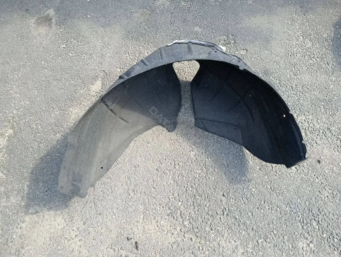 Подкрылок 767494GA0A