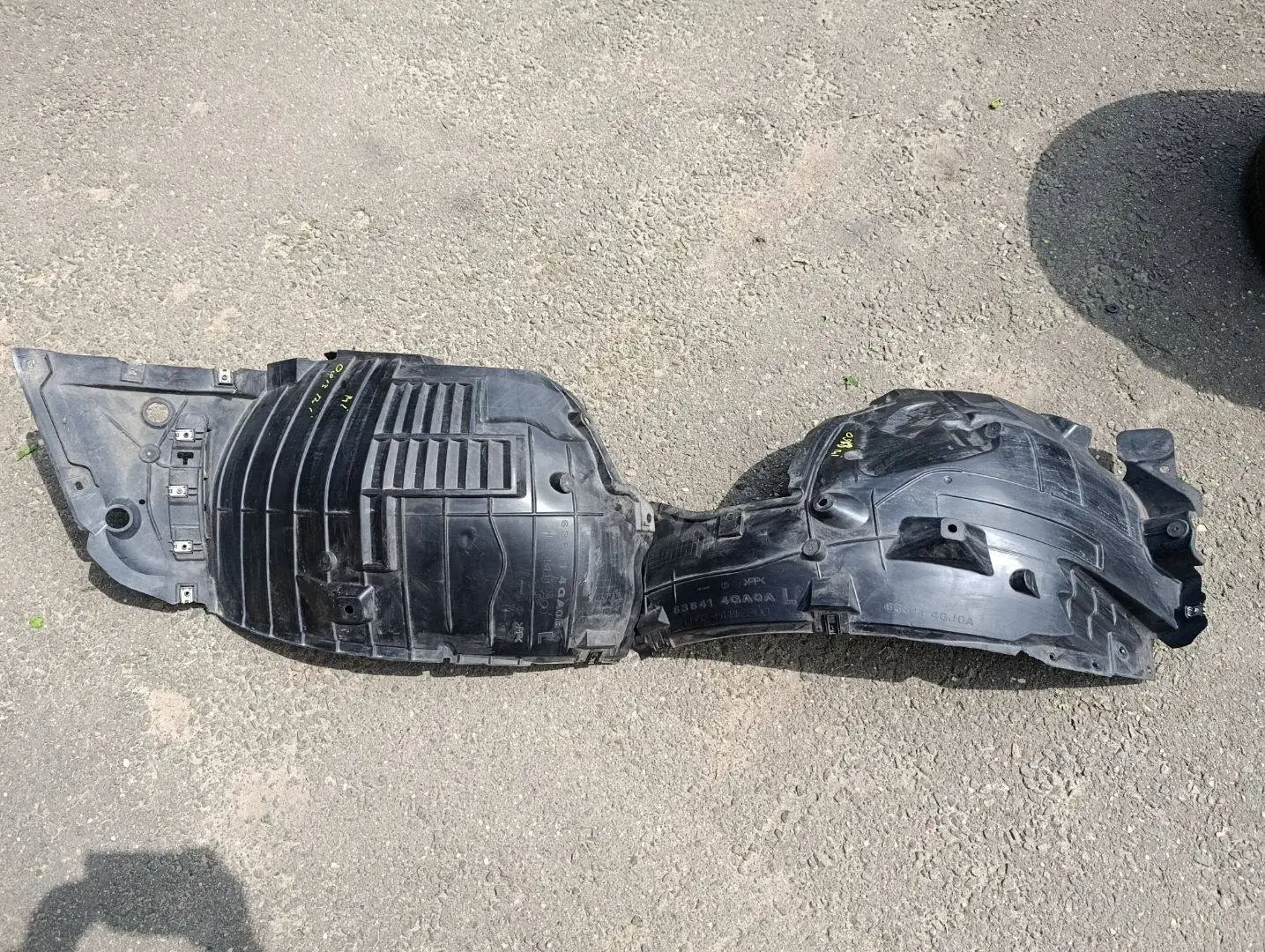 Подкрылок 638414GA0A, 638414GA0B