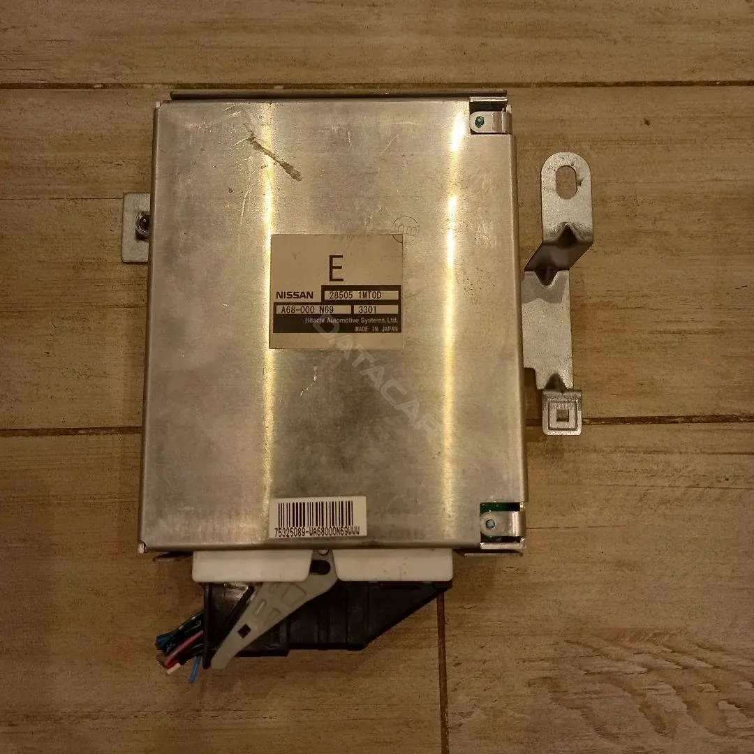 Блок комфорта 285051MT0D, A68000N69