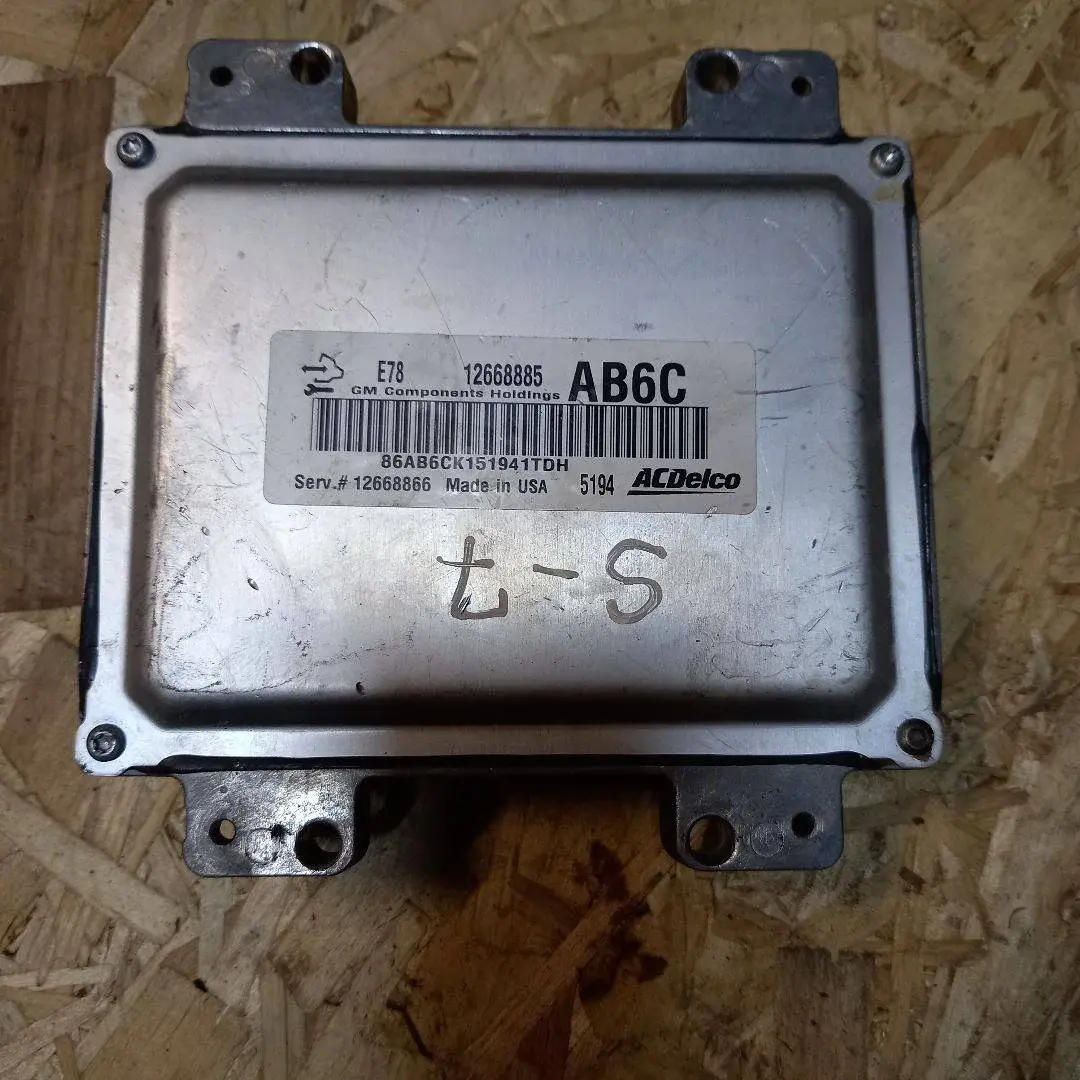 Блок управления двигателем 12668866, 12668885