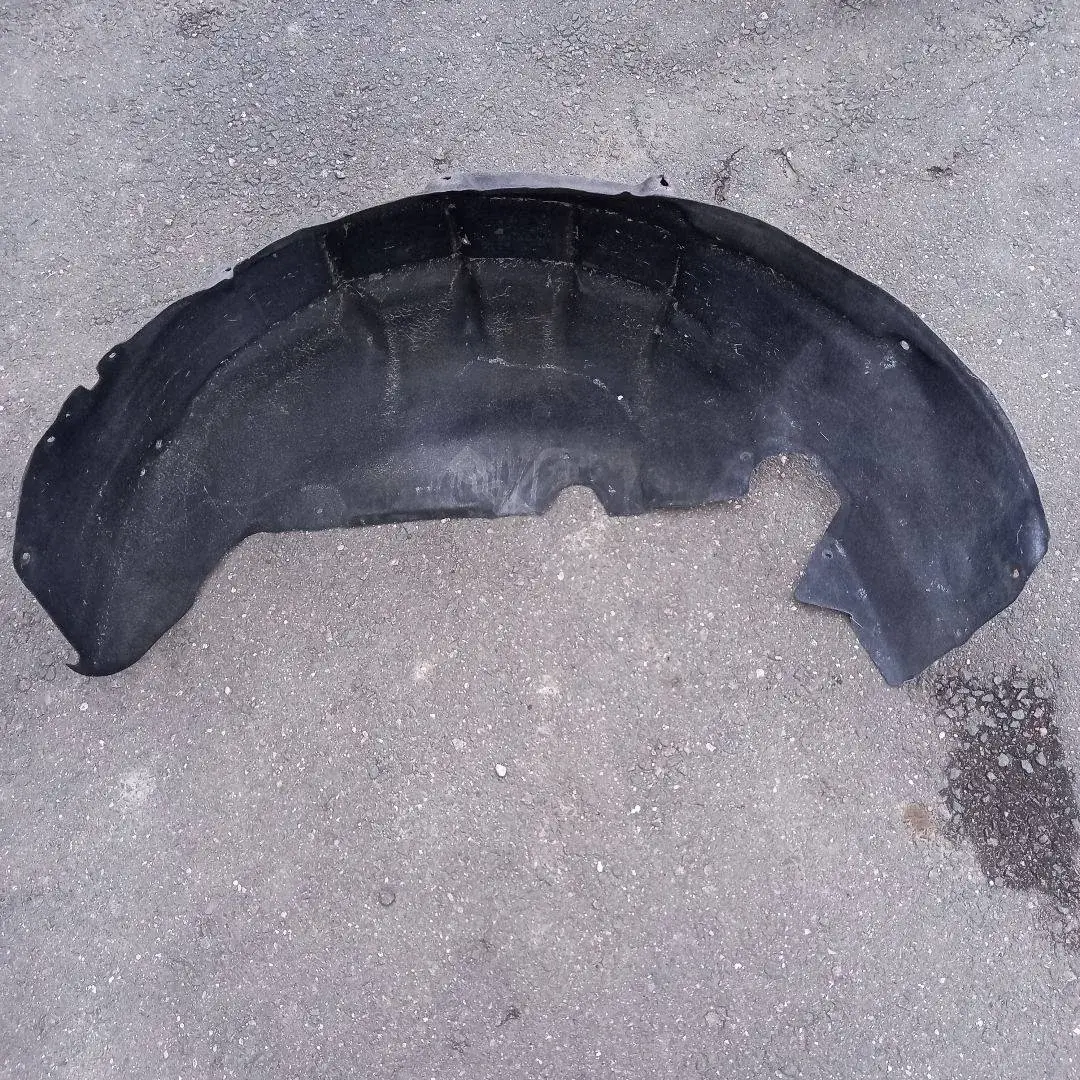 Подкрылок 4L0810172
