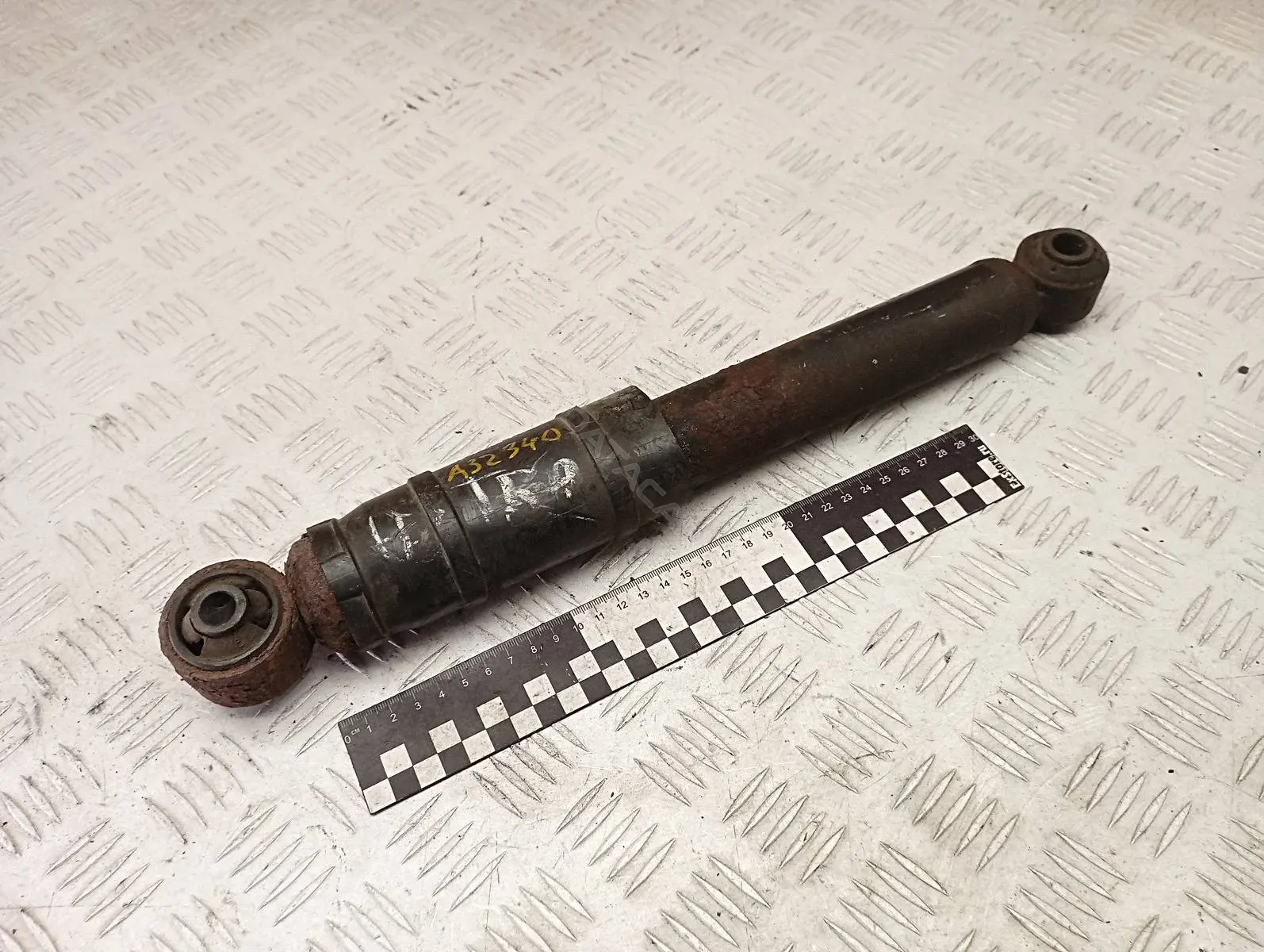 Амортизаторы 22169601, 90576831
