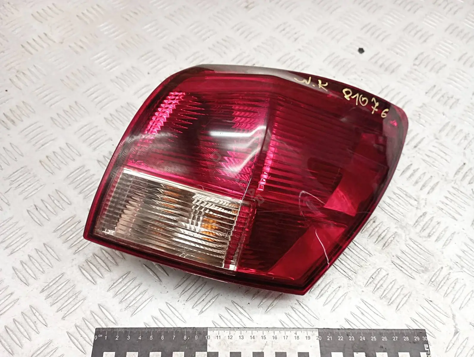 Задние фонари 0821519K1R, 89070312