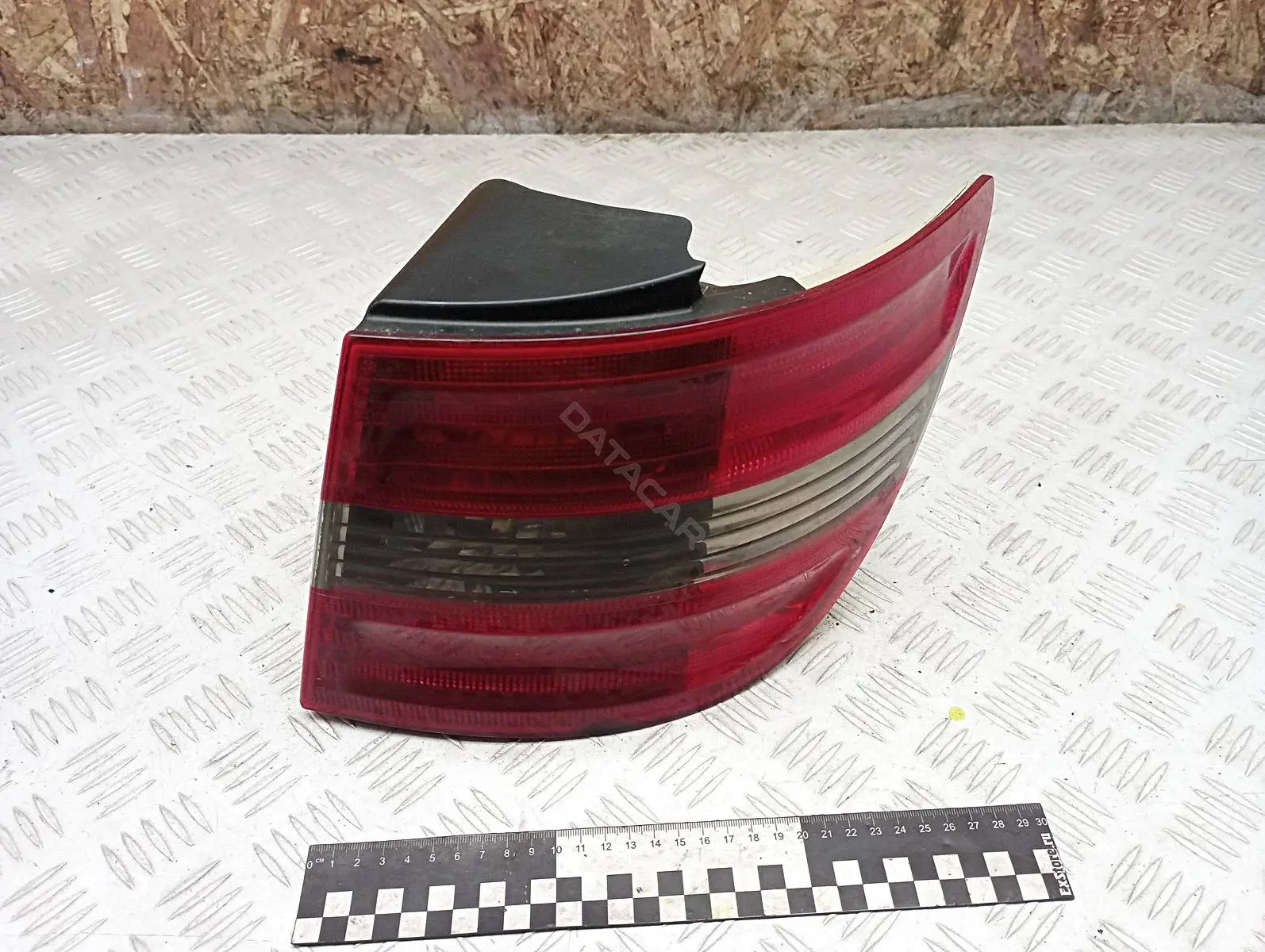 Задние фонари A1698200377, A1698202664