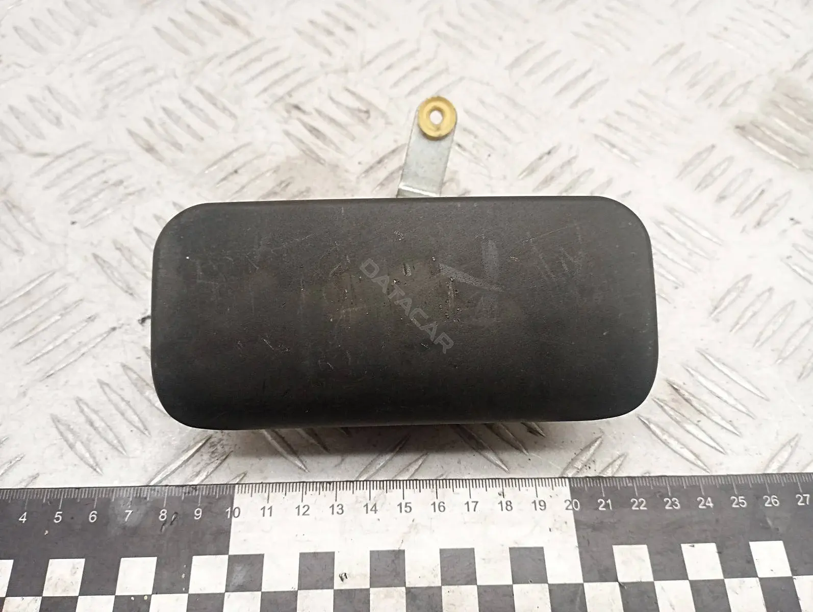 Ручка двери YC15V22400AJ, YC15V22401AJ