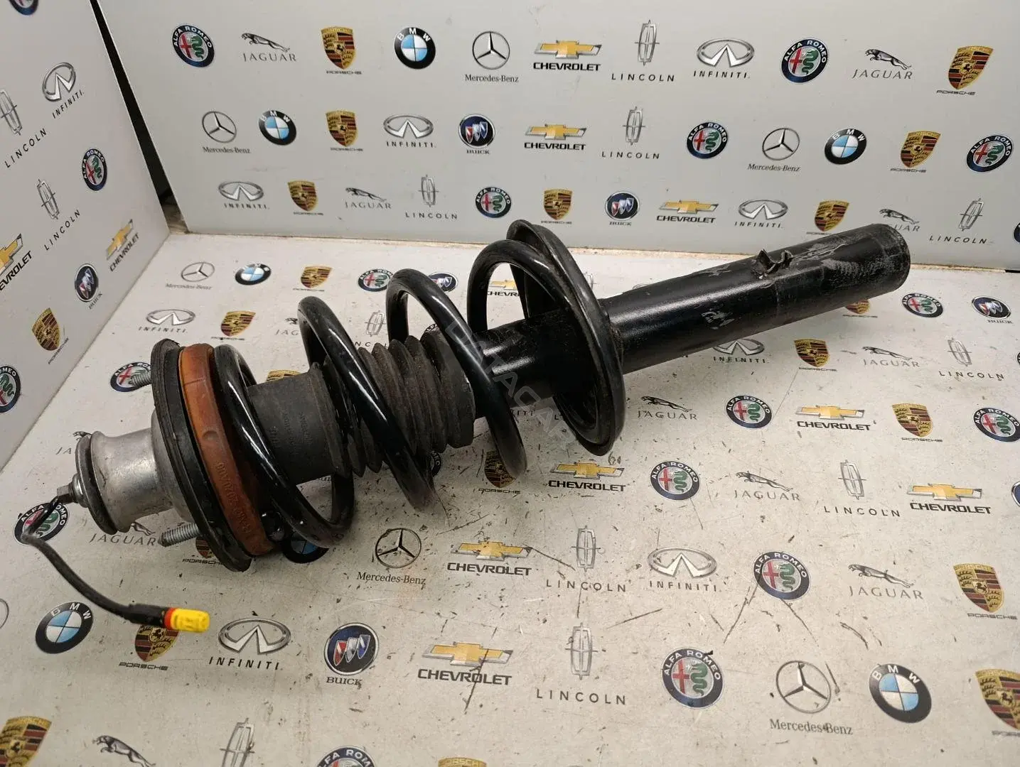 Амортизаторы 982513031C