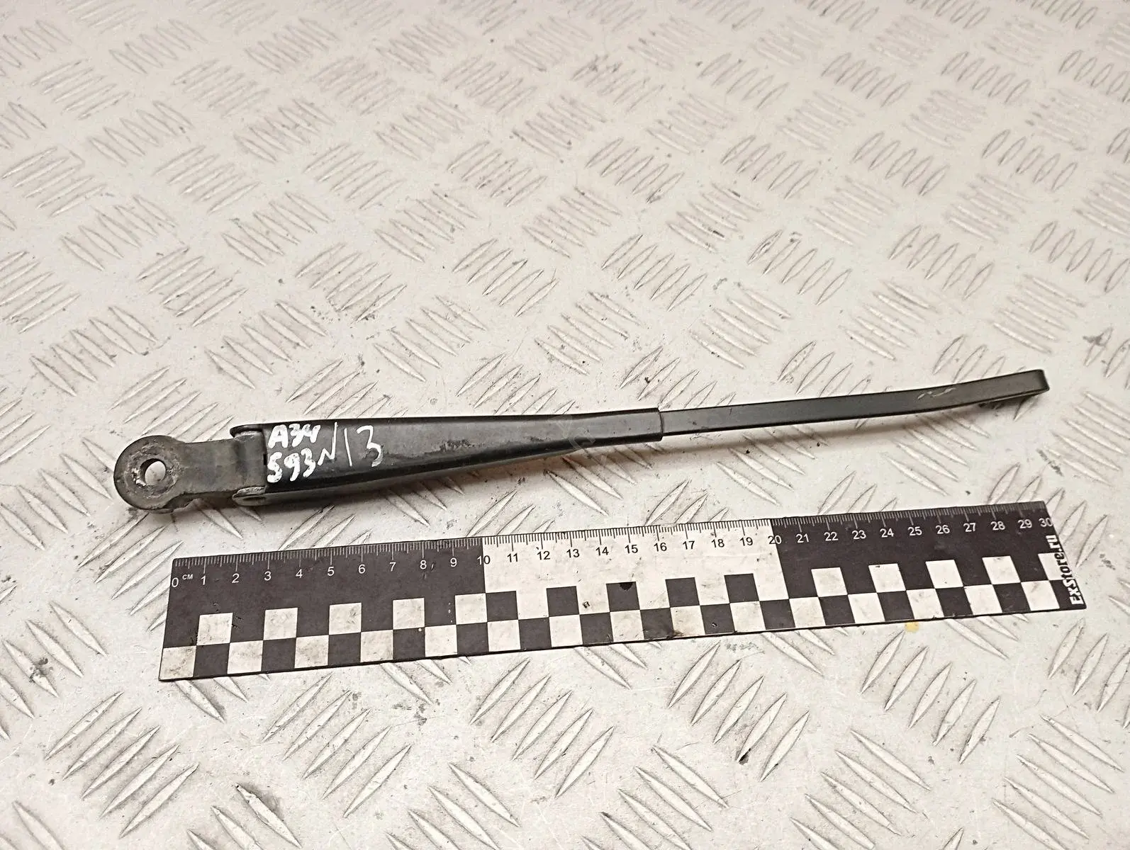 Рычаг стеклоочистителя YC1517C419AA