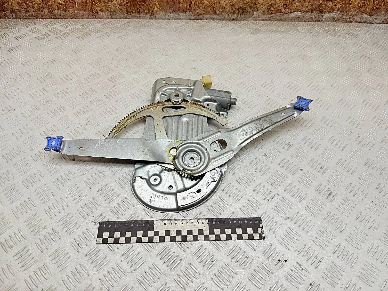 Стеклоподъемник 014928, 101354XXX, 30762639