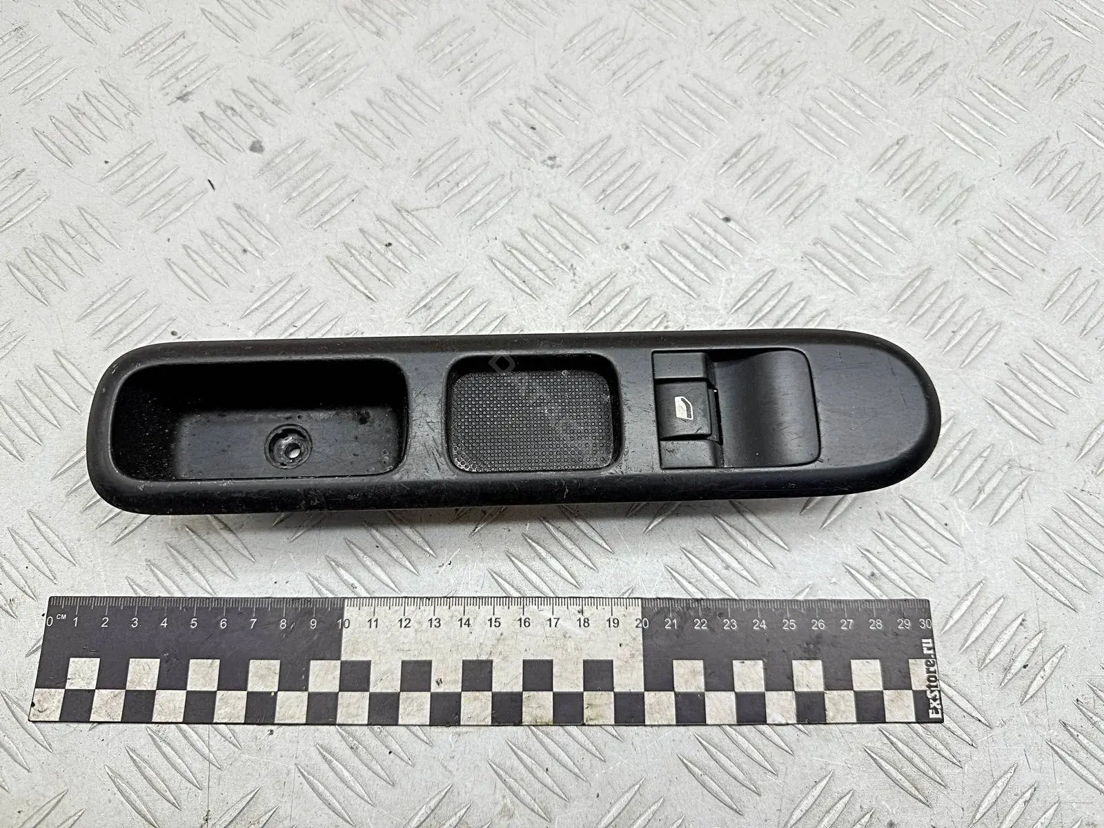 Кнопка стеклоподъемника 96650618ZD, 96662297ZD