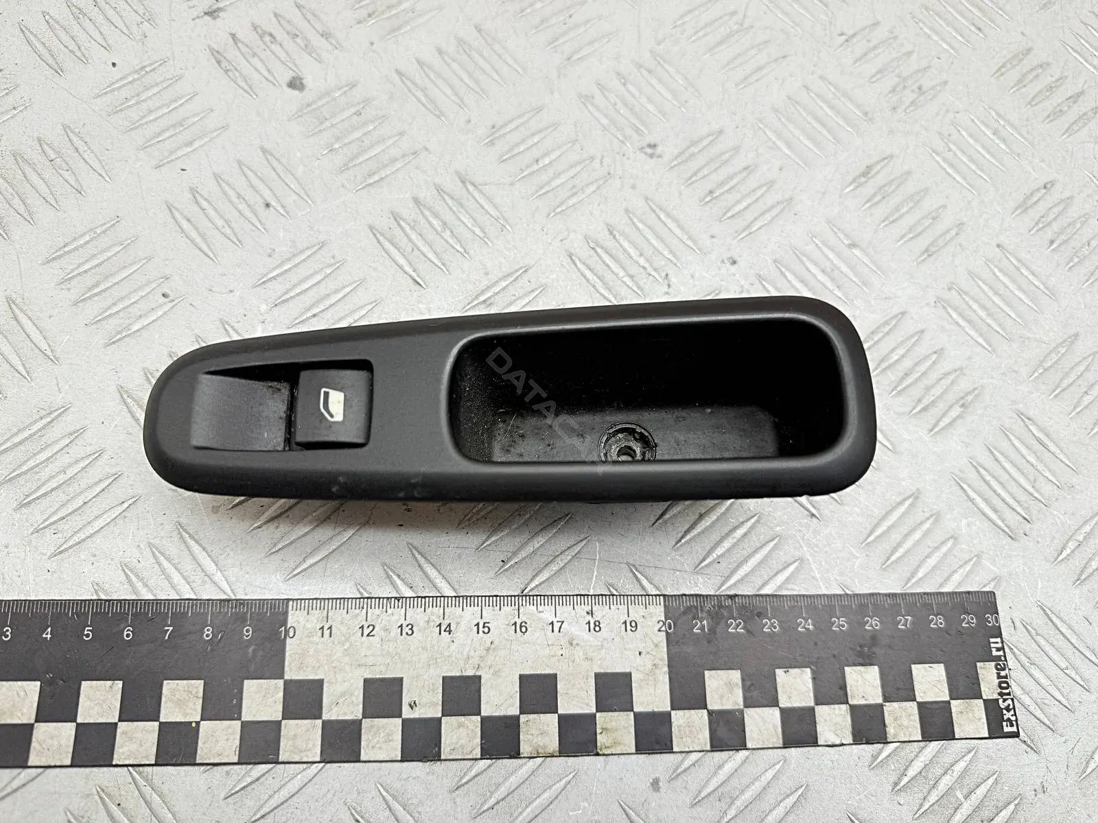 Кнопка стеклоподъемника 96662297ZD, 96759764ZD