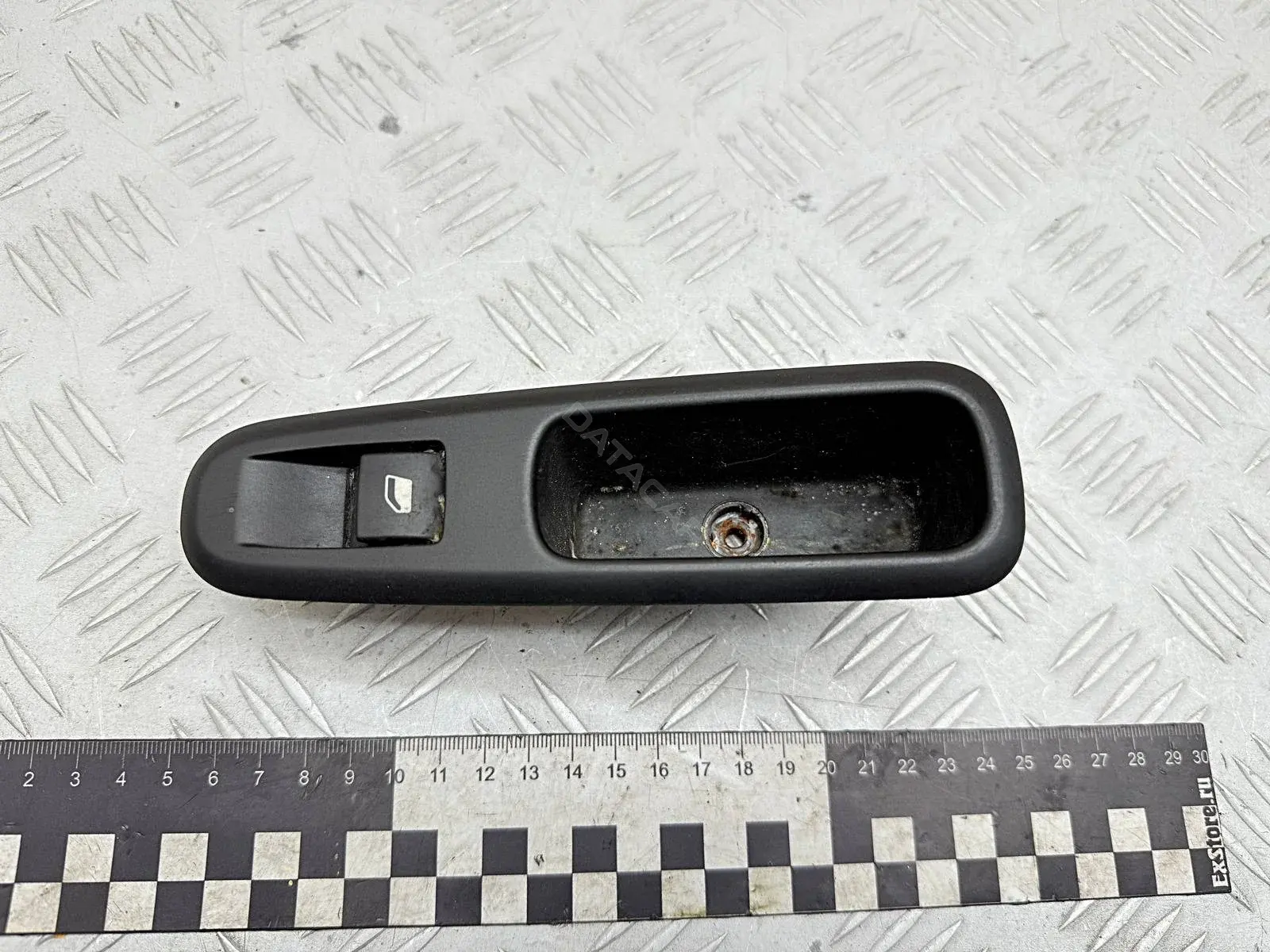 Кнопка стеклоподъемника 96662297ZD, 96759764ZD