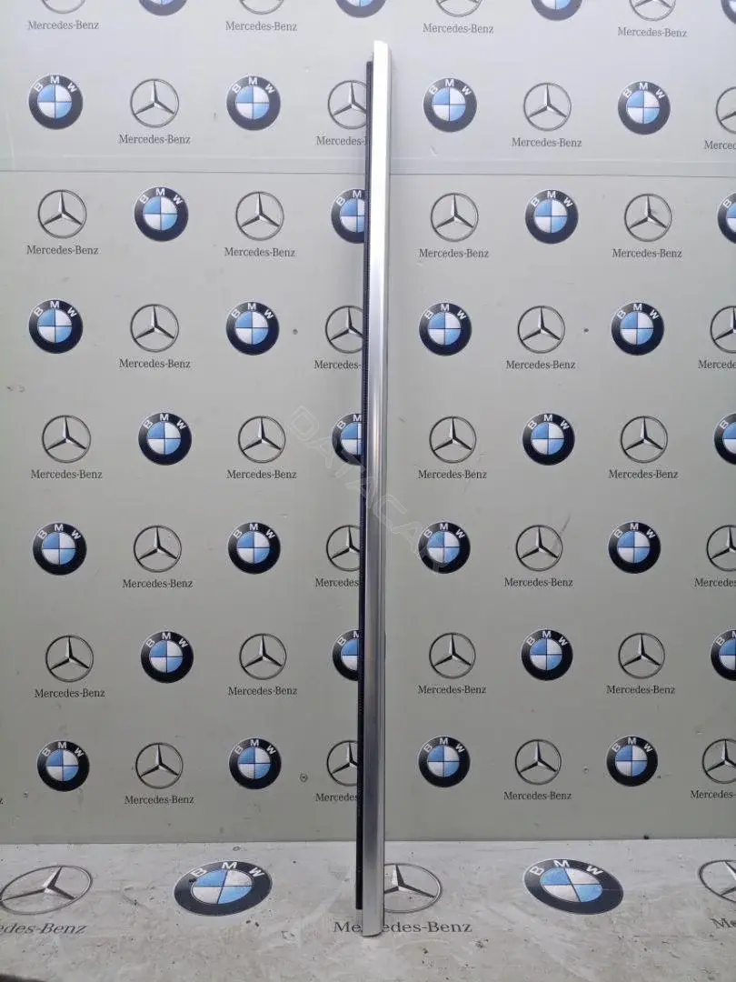 Молдинг двери 7444103