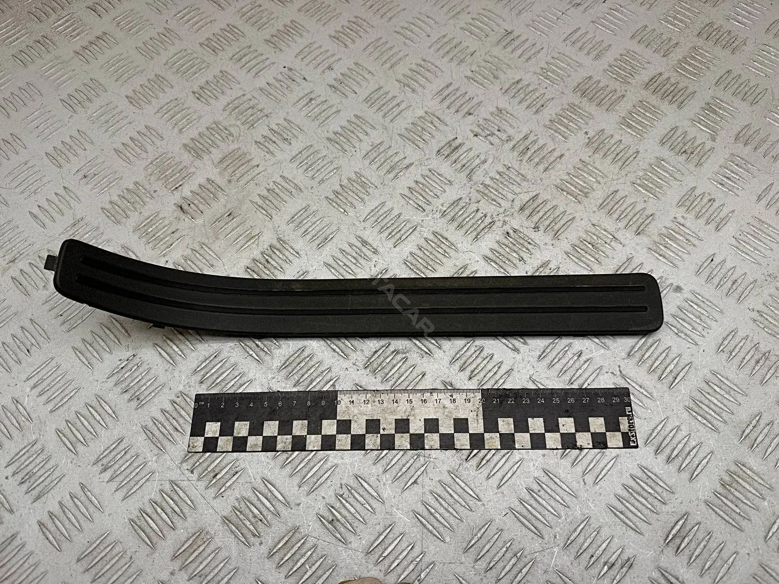 Накладка на порог 7L0853794B