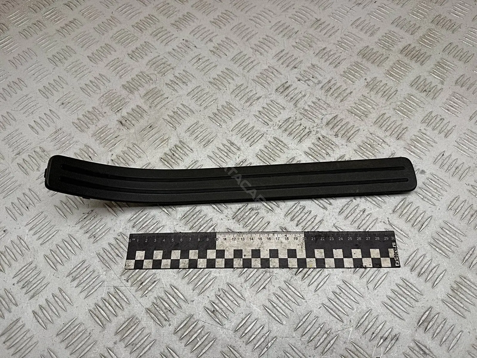 Накладка на порог 7L0853793B
