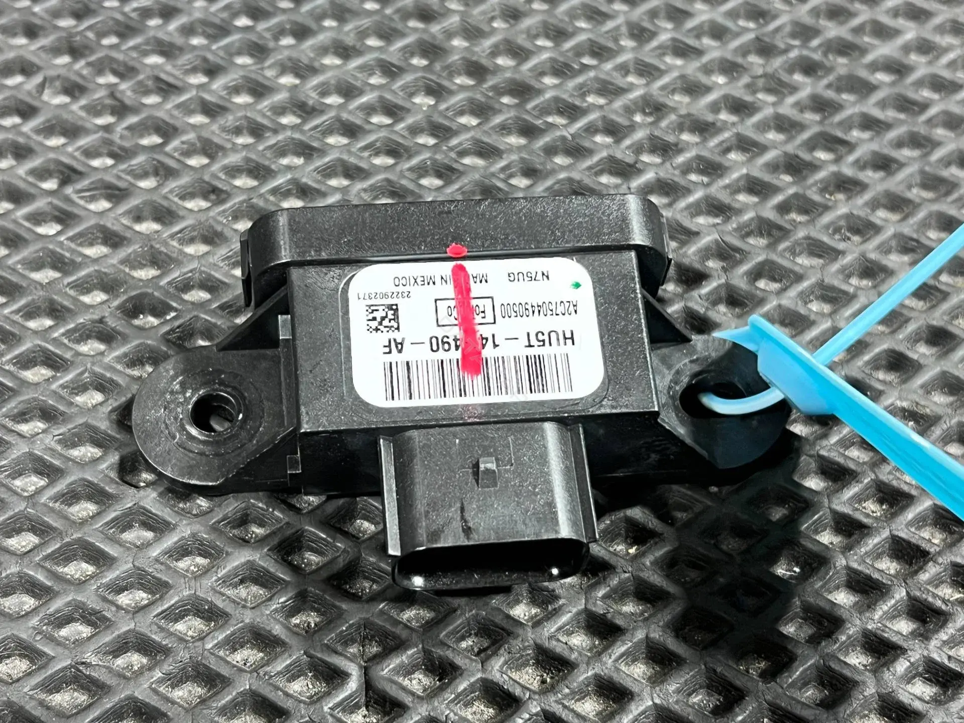 Блок комфорта HU5T-14G490-AF