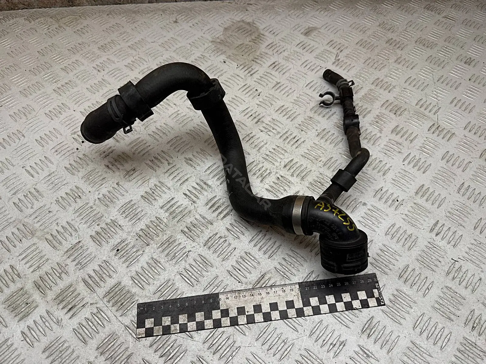 Патрубки системы охлаждения 7L6122291F