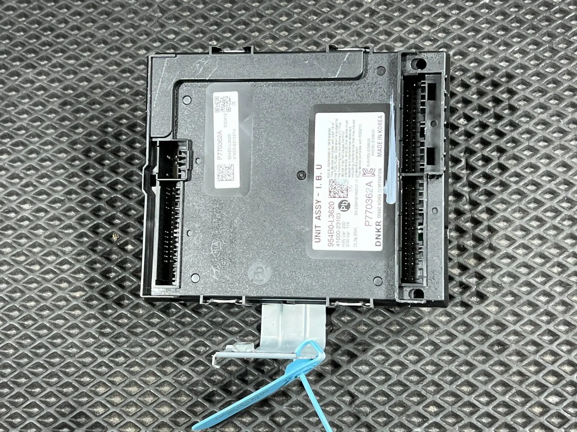 Блок комфорта 41000-23103, 954B0-L3620