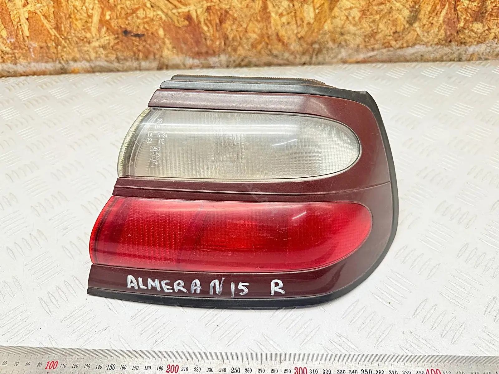 Задние фонари BA75EB18