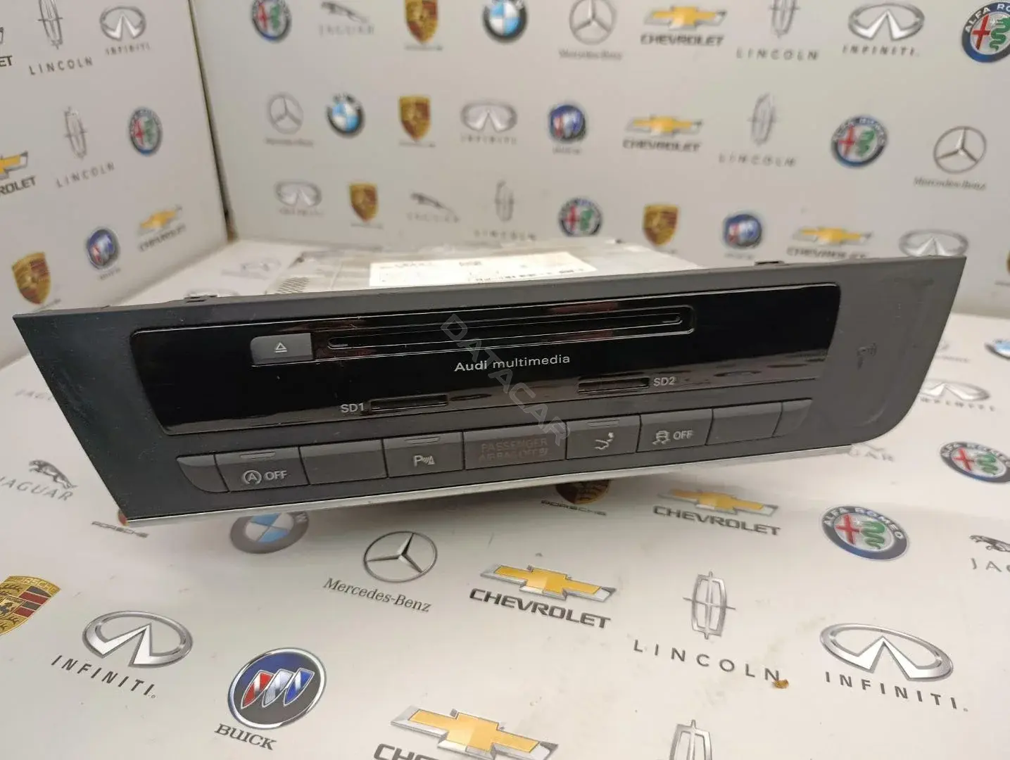 Магнитола 4G1035182A