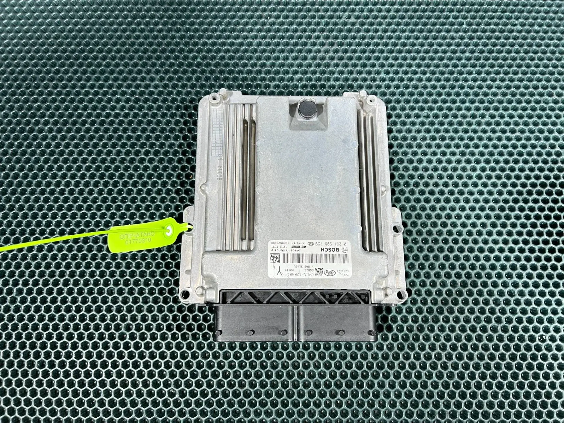 Блок управления двигателем 0261S08759, C2D30319, C2D40705