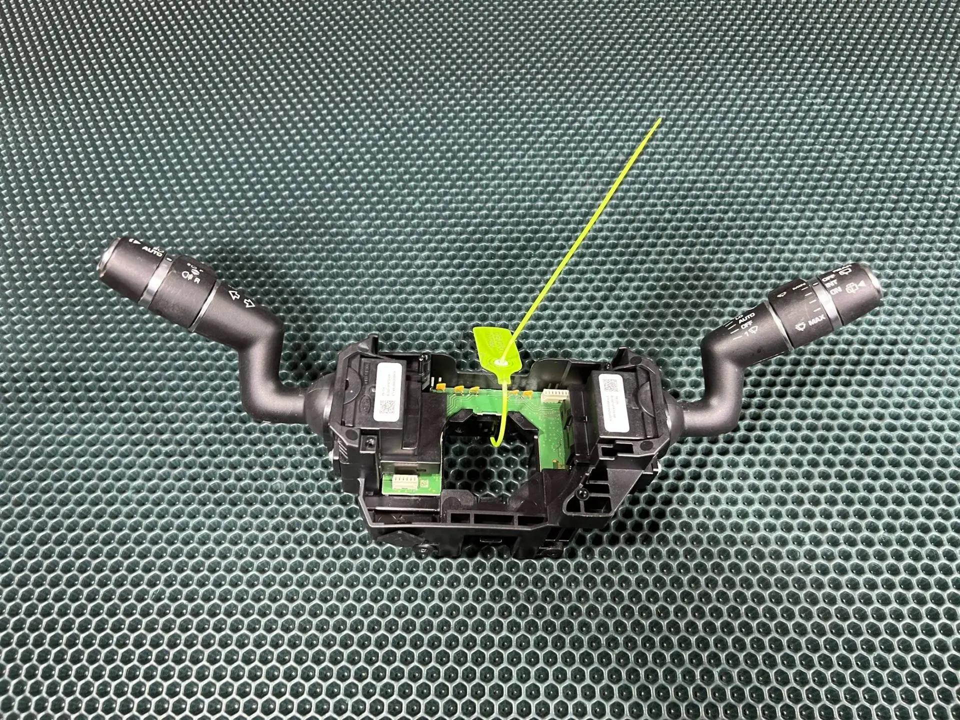 Переключатель подрулевой BJ323F972DB, BJ323F973BB, HPLA13N064HC
