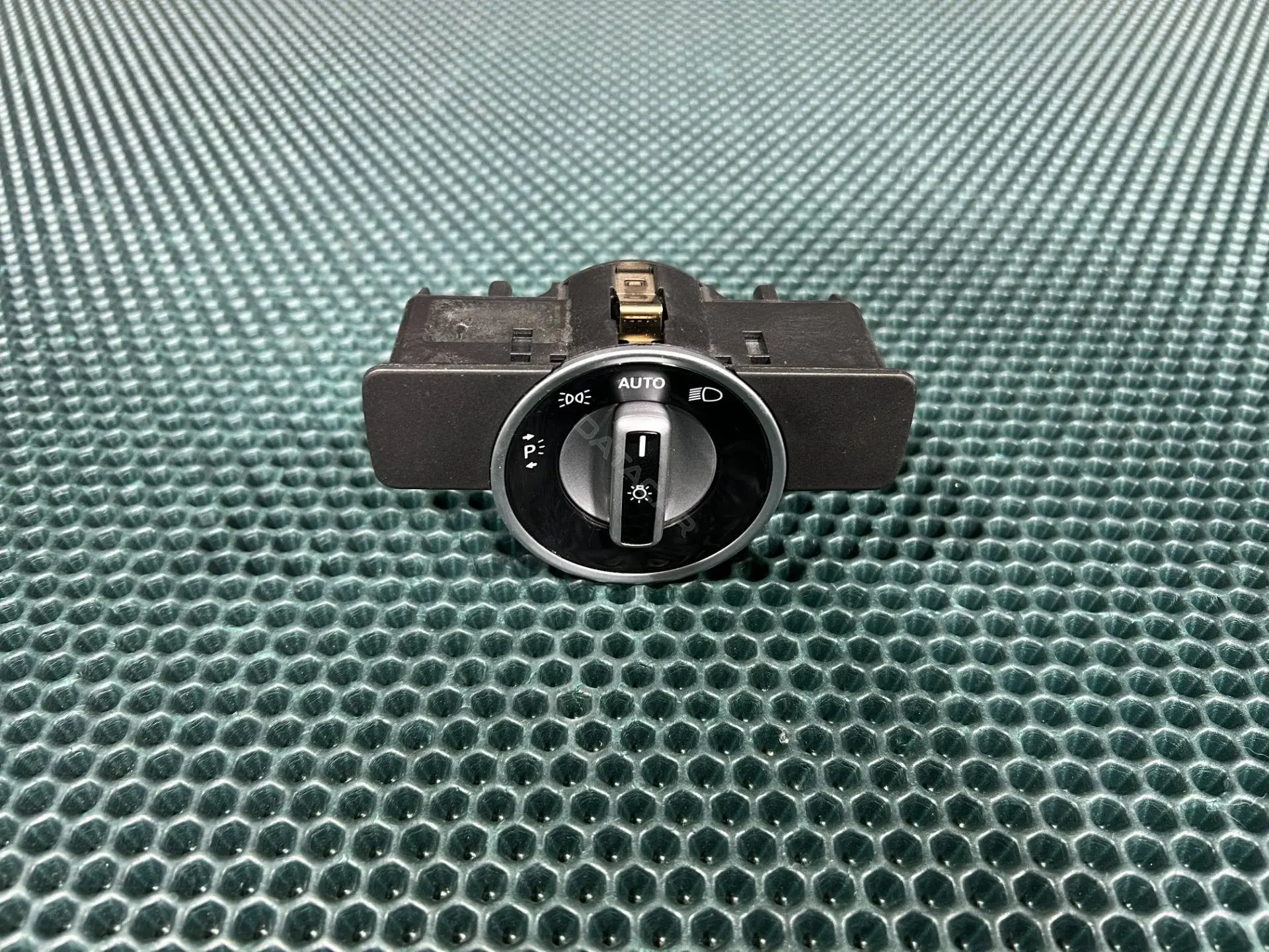 Переключатель подрулевой A2129050551