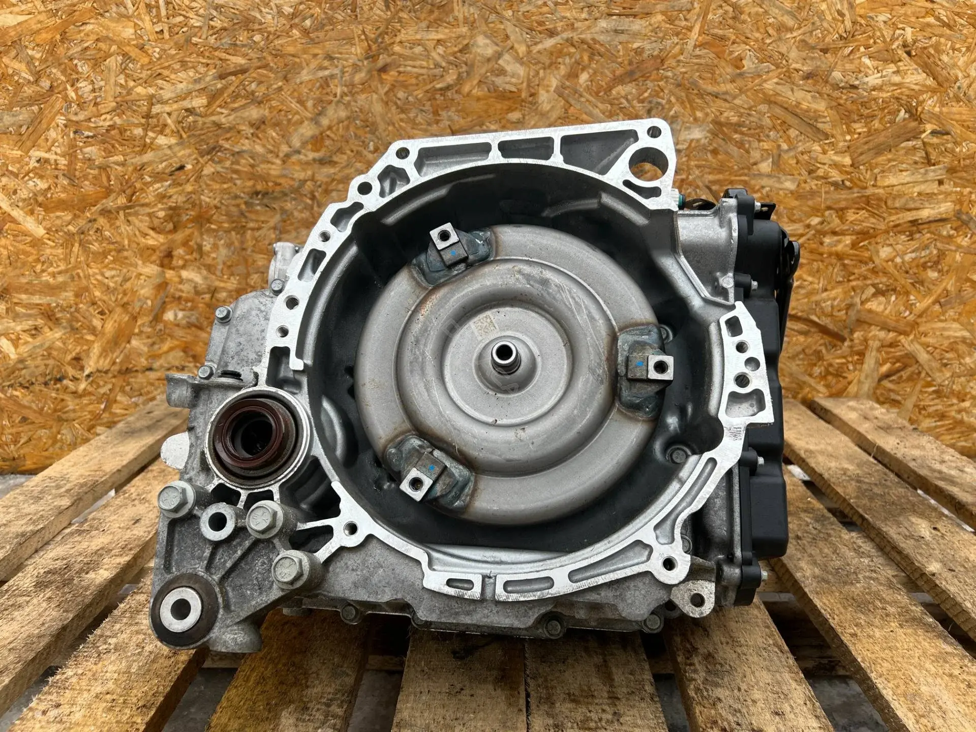 Автоматическая коробка передач (АКПП) 24049030, 24054135, 24059598