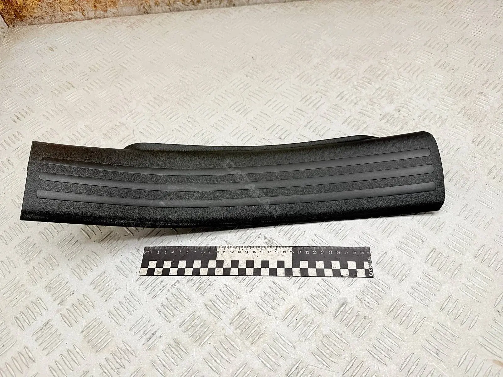 Накладка на порог 1UD21DX9AC, 1UD21TRMAC, 1WN85TRMAA