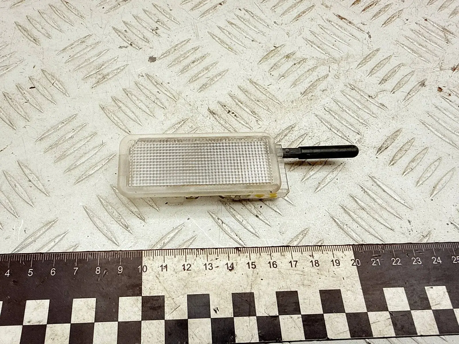 Плафон освещения салона 6362N6, 6362N7, PA6MX30