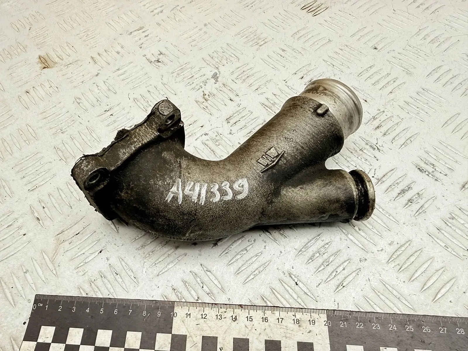 Фланец охлаждающей жидкости 5066945AA, 92208F