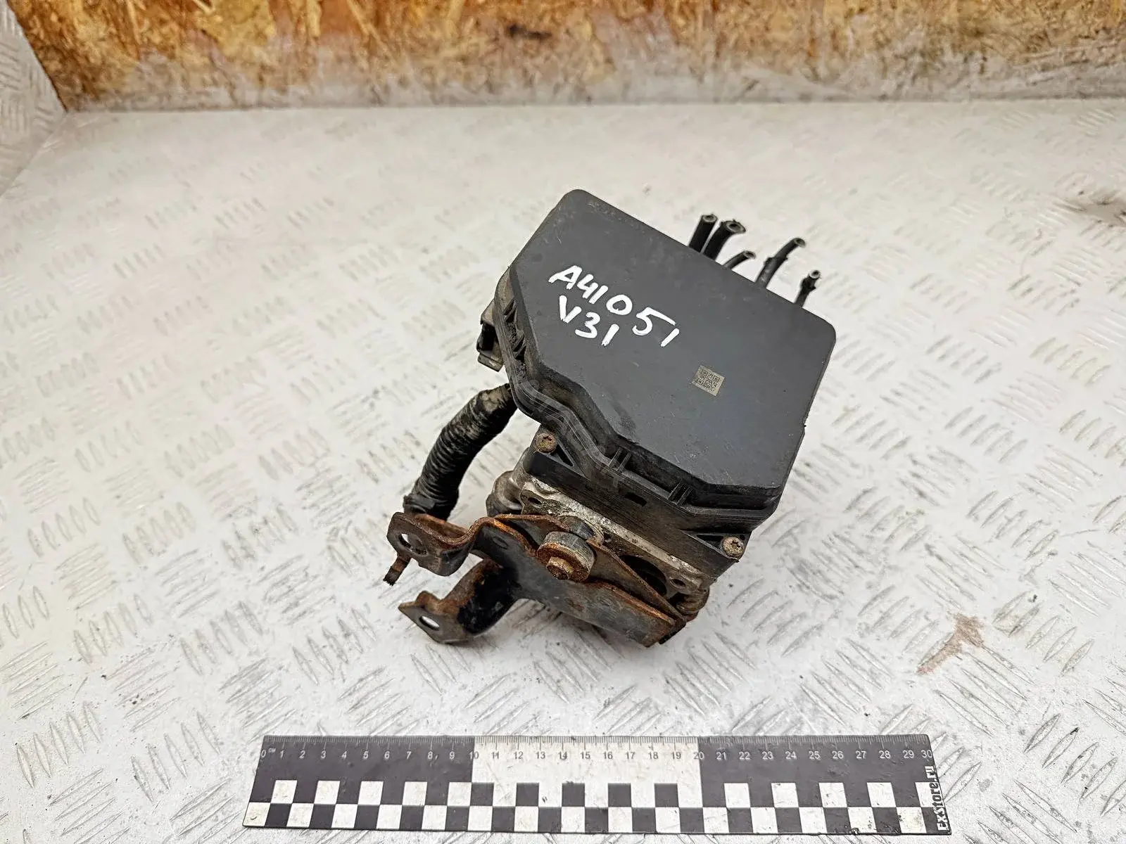 Блок управления АБС 1338004451, GAM7437A0