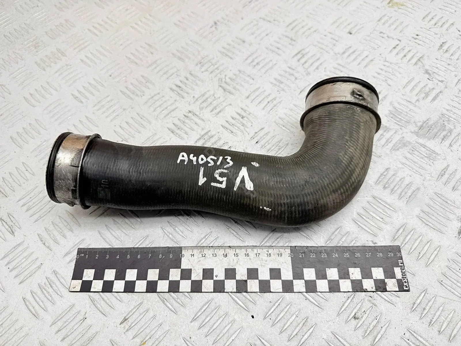 Патрубок интеркулера 1K0145762AT, 1K0145762BA, 1K0145834B
