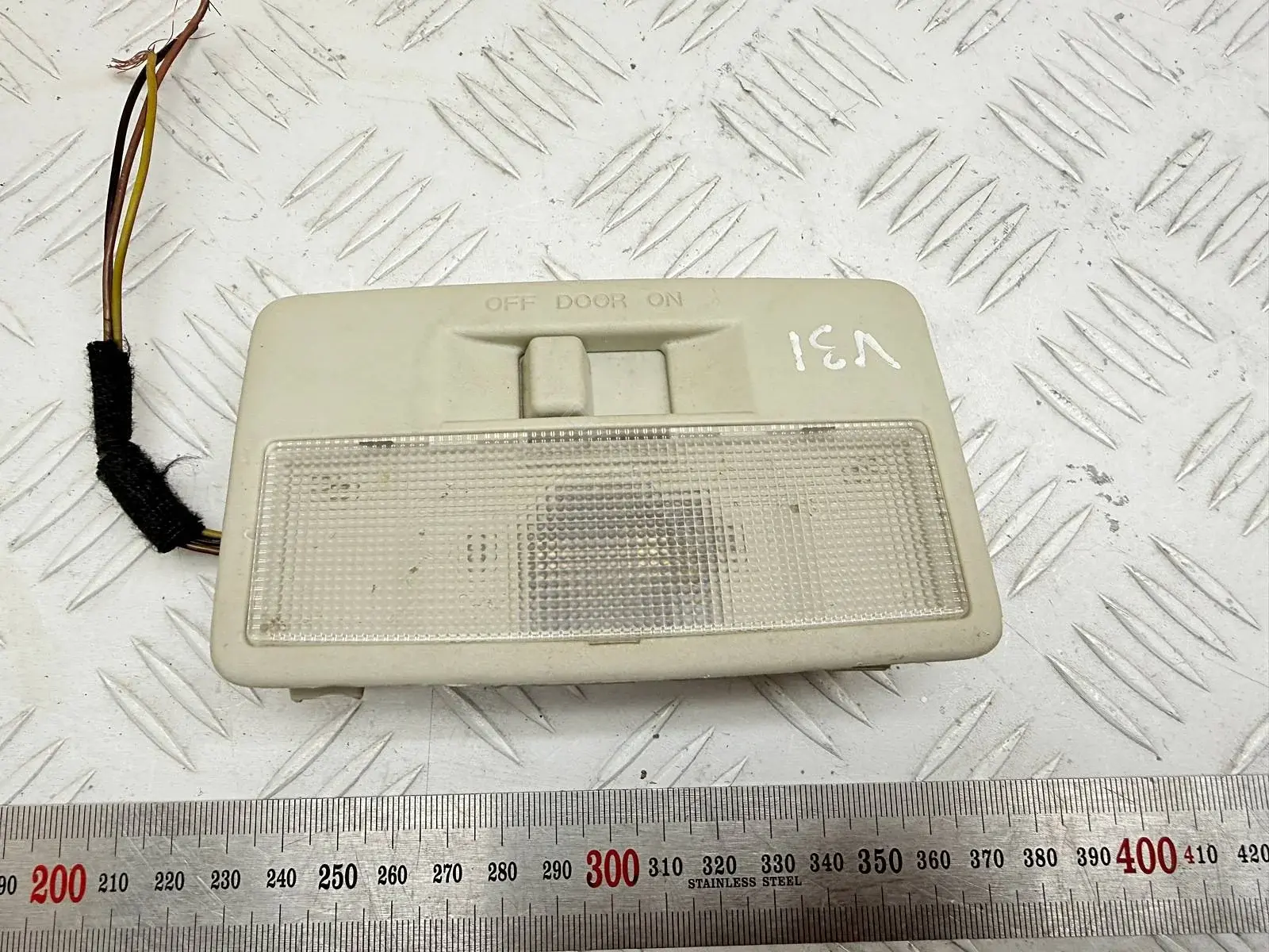 Плафон освещения салона C23551310, K7005