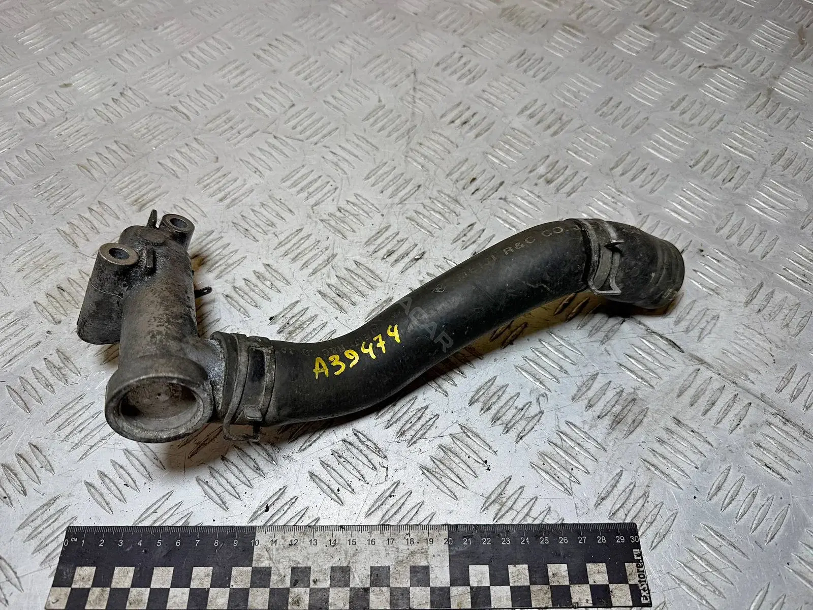 Фланец охлаждающей жидкости ME190410, ME202052