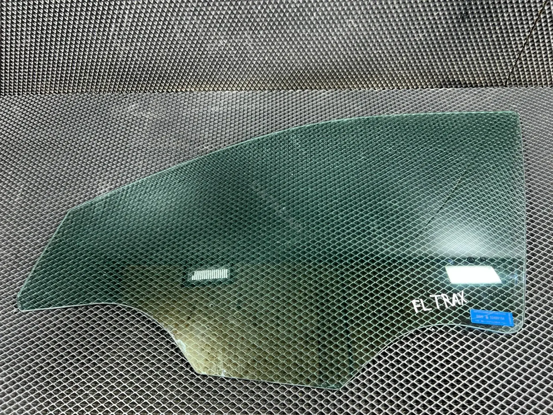Стекло двери 42848885