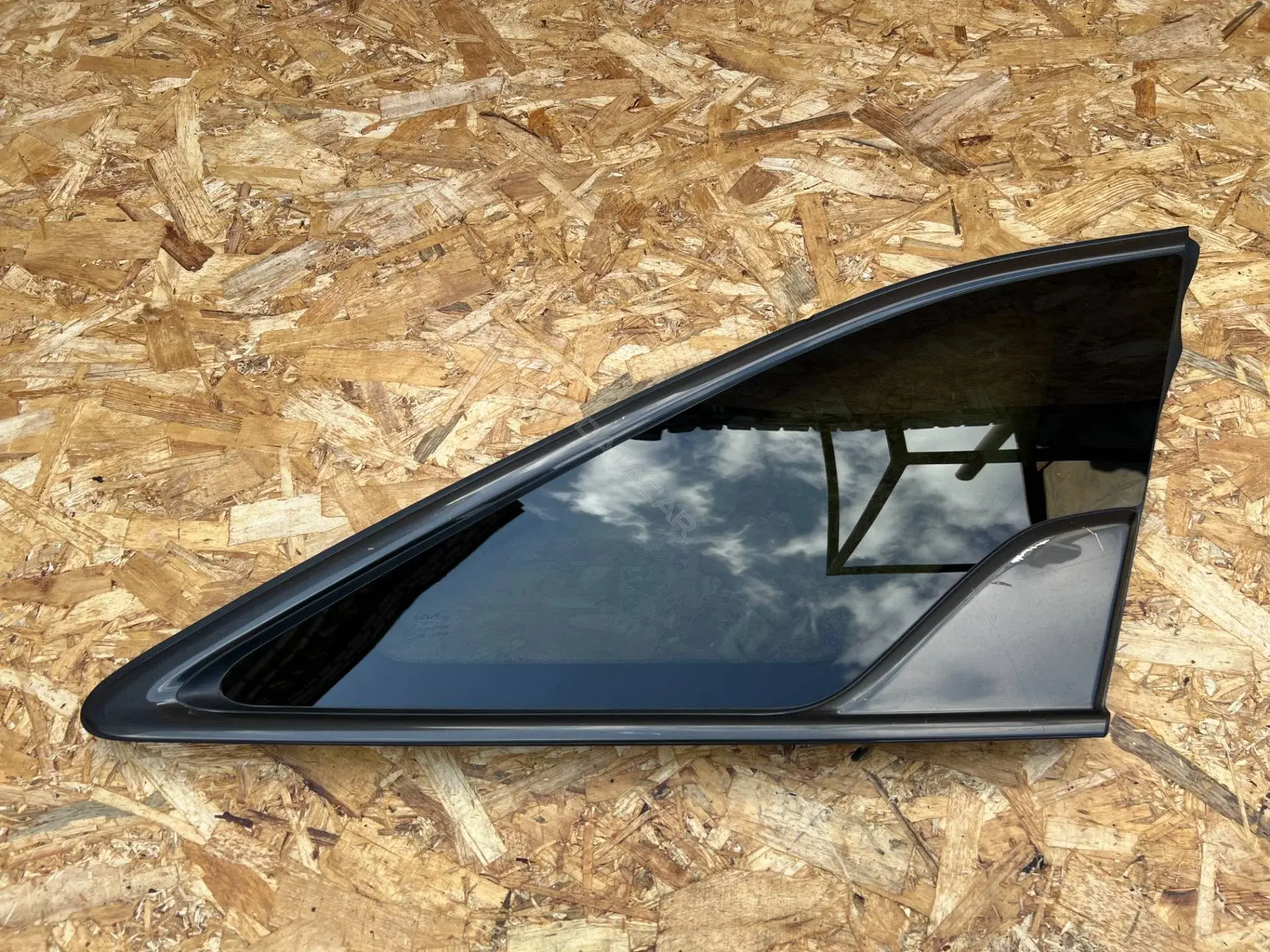 Стекло двери 87820-R5400