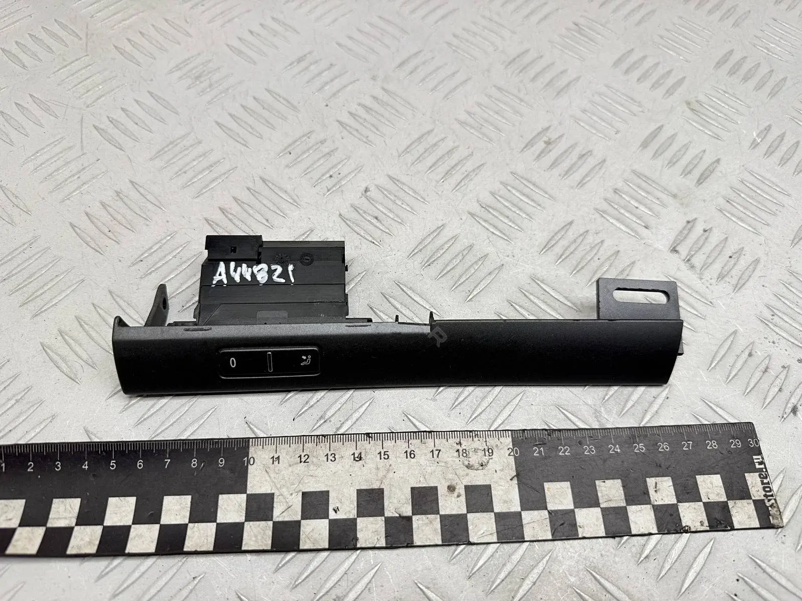 Кнопка кондиционера 3D0919815L, 3D1858335D