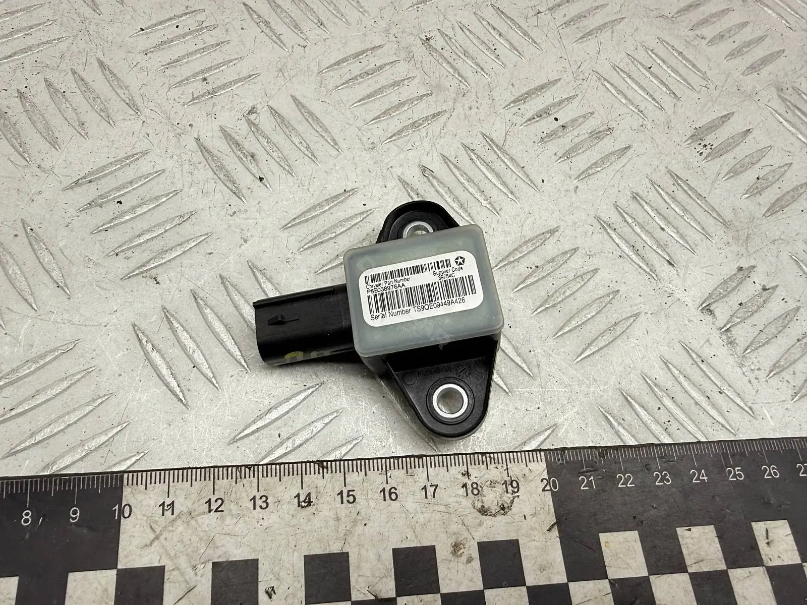 Датчик удара 56038976AA, P56038976AA