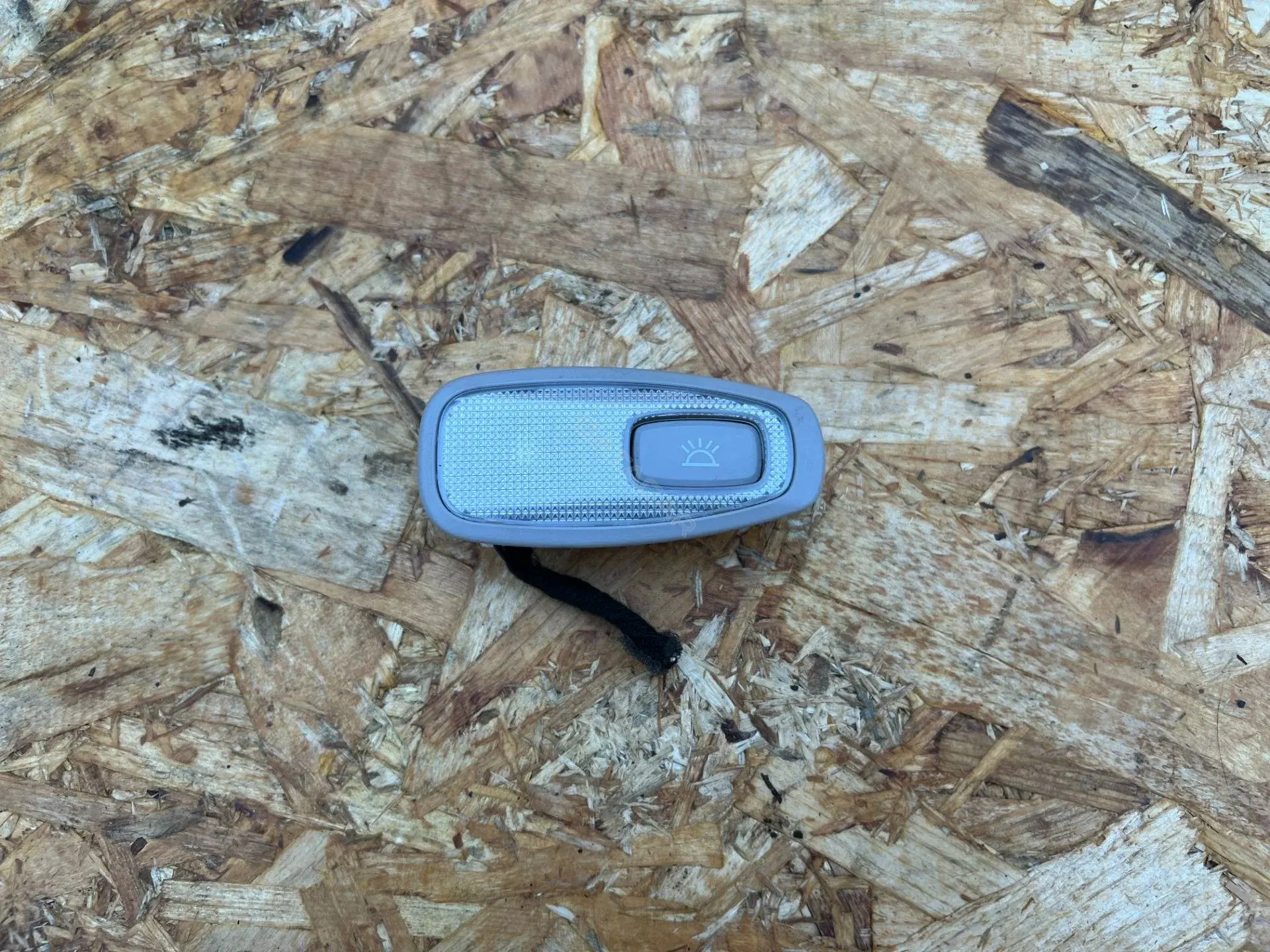 Плафон освещения салона 92870-G3000