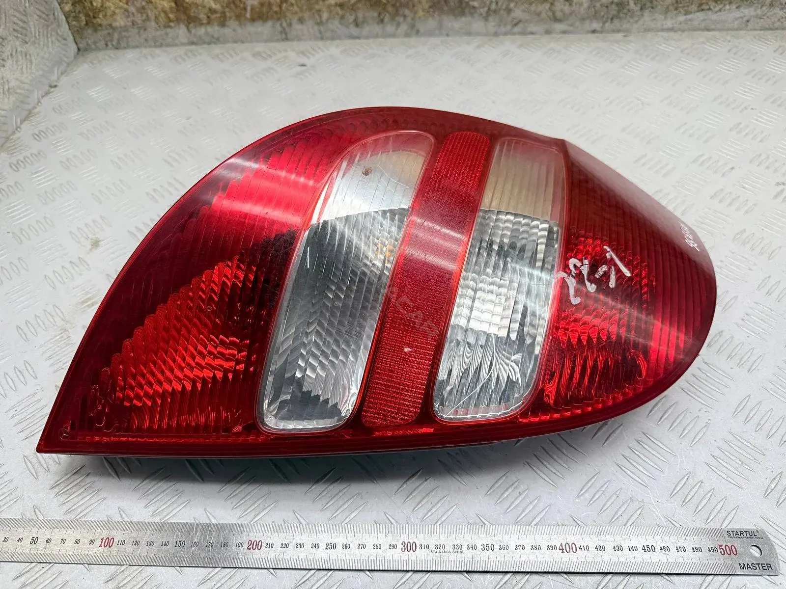 Задние фонари A1698200364, ULO3330L