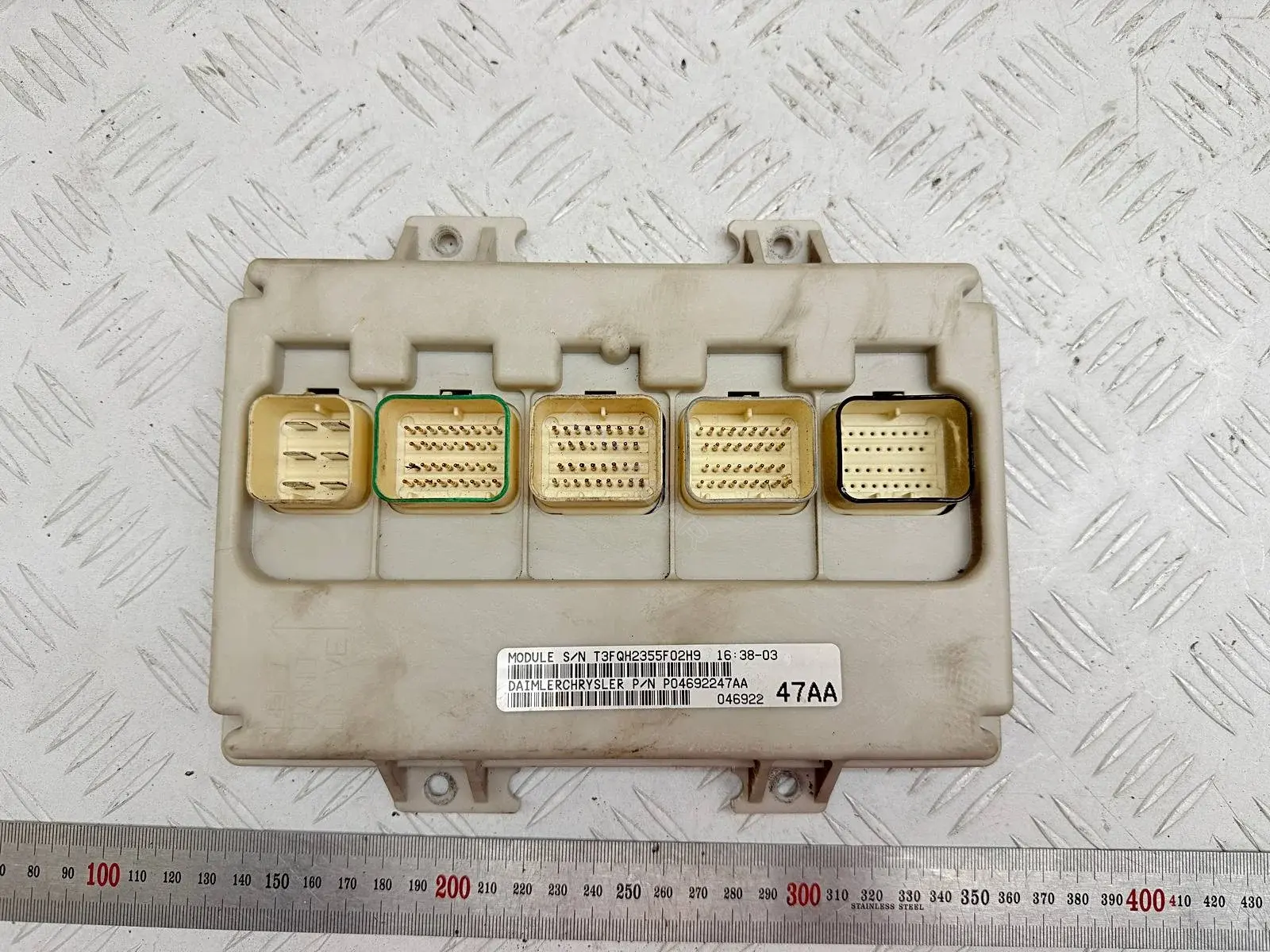 Блок комфорта 04692247AA, P04692247AA