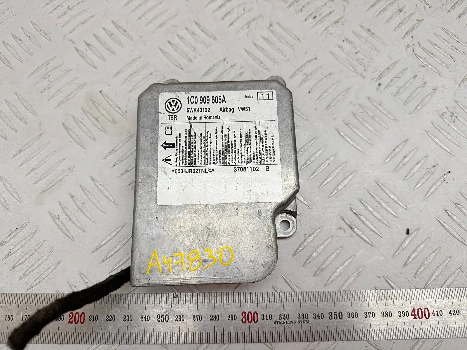 Блок управления подушками безопасности 1C0909605A