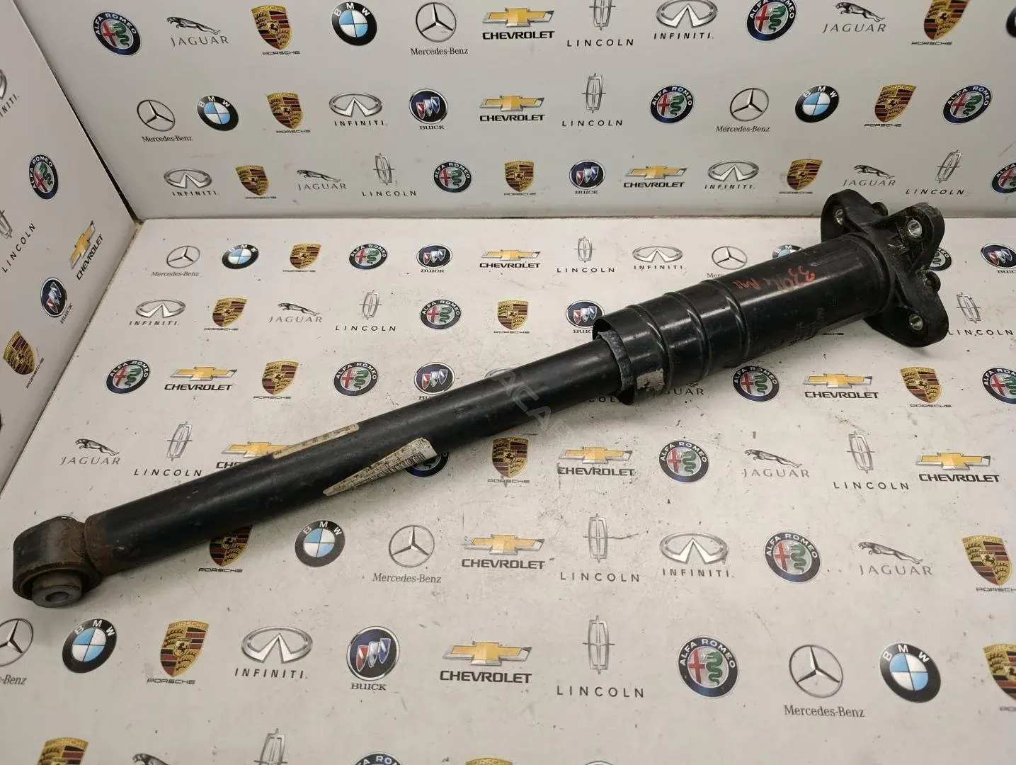 Амортизаторы 50546465