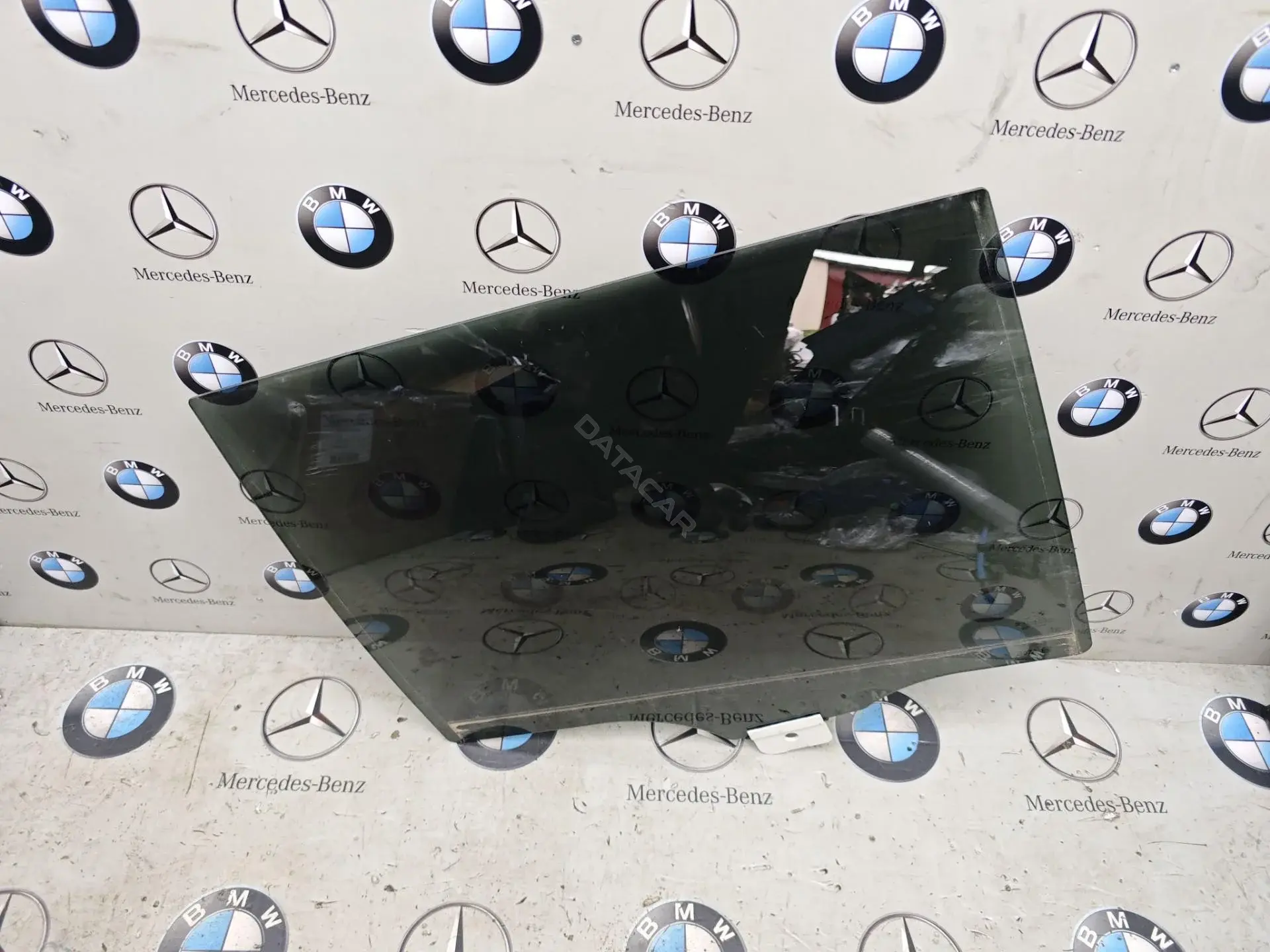 Стекло двери 7431146