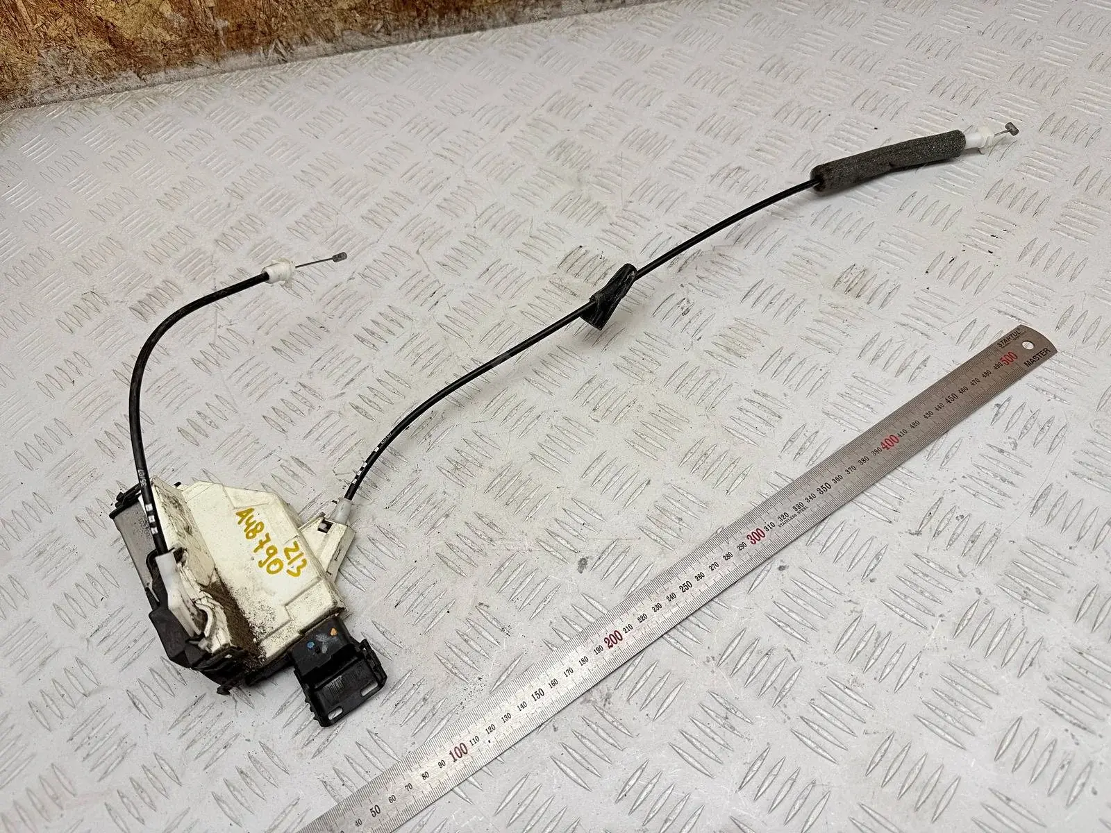 Замок двери A01519, ARMA01519, PSA567162