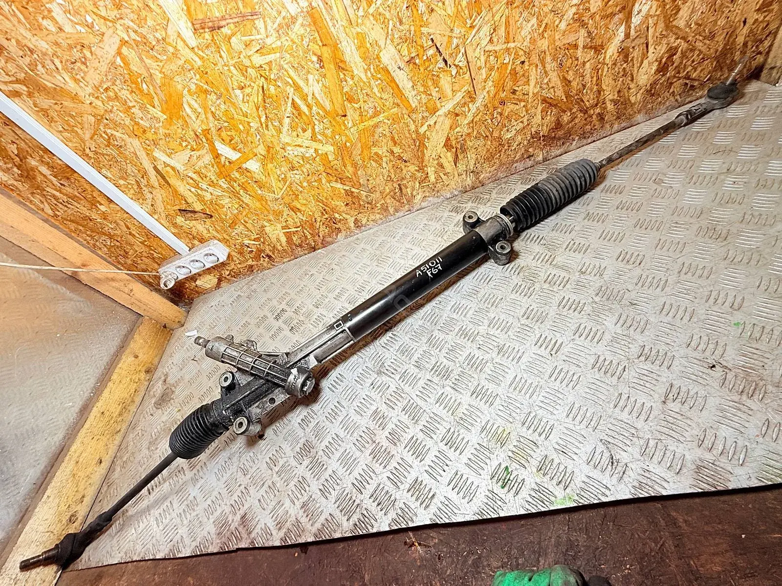 Рулевая рейка 109BA0274, 401N10175Z, 500060381