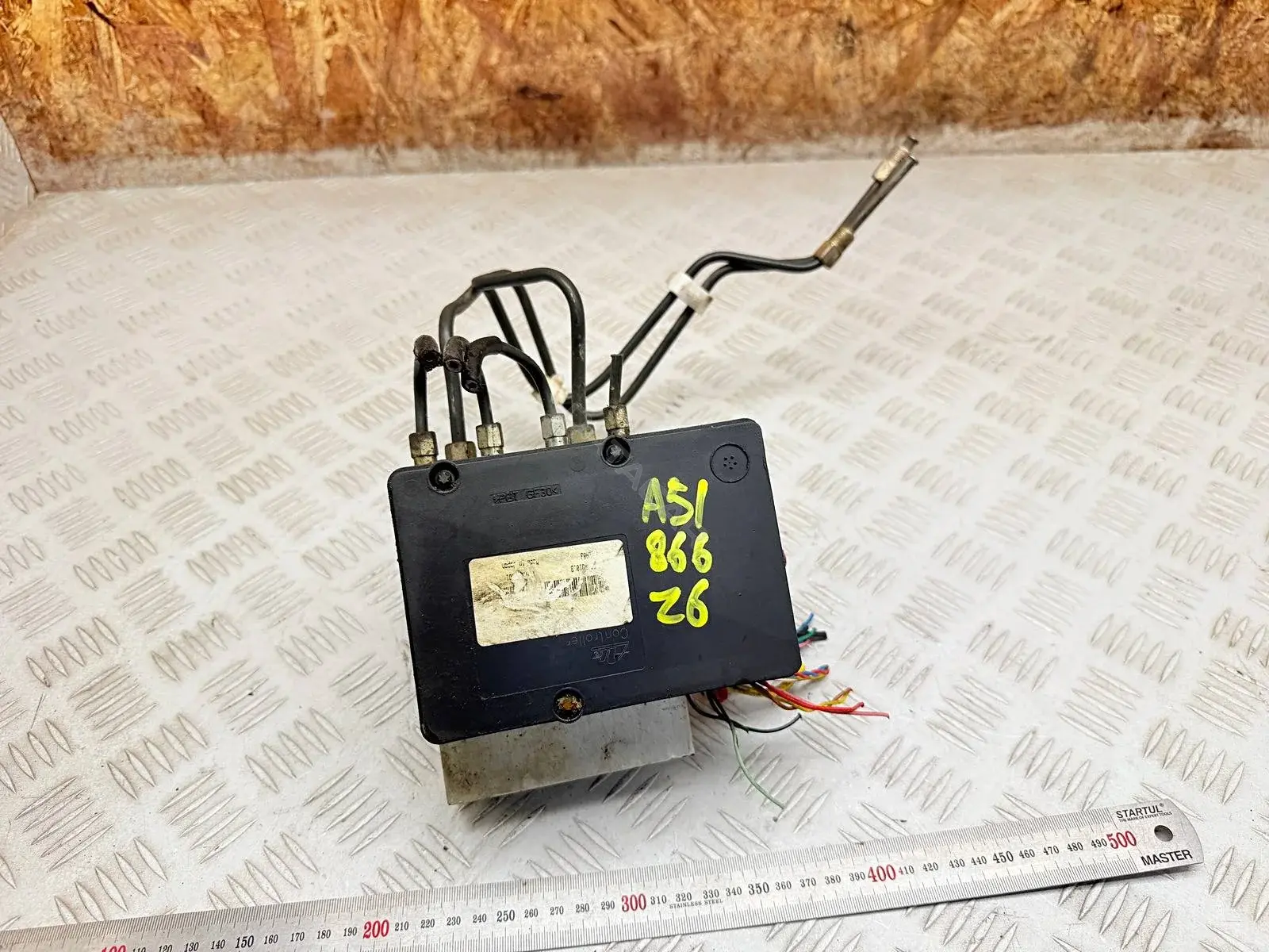 Блок управления АБС 47660CG784