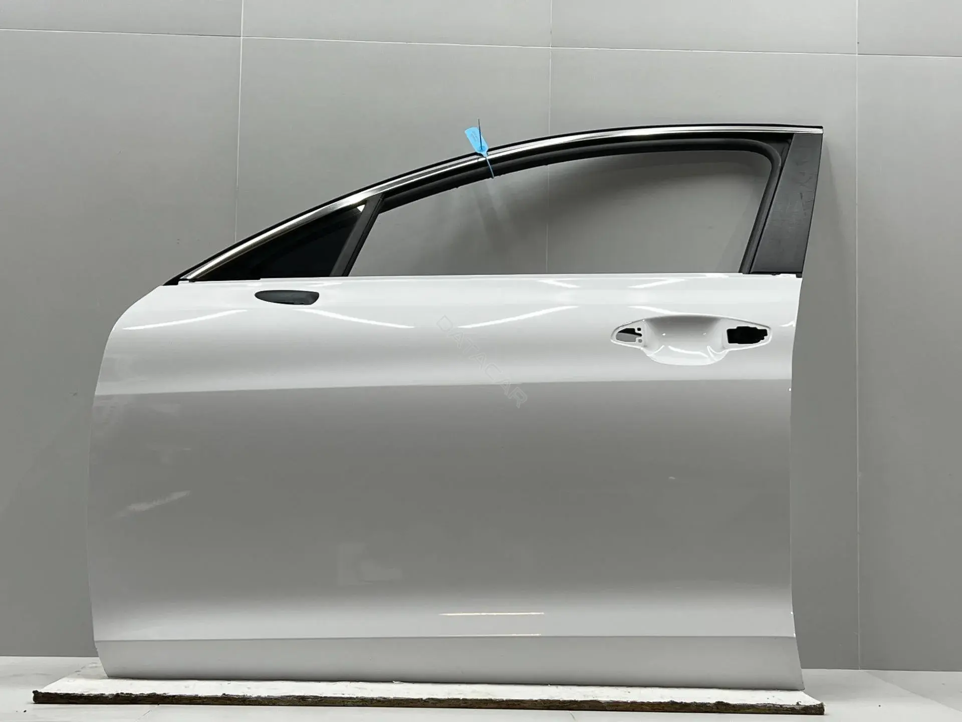 Дверь 76003L3000