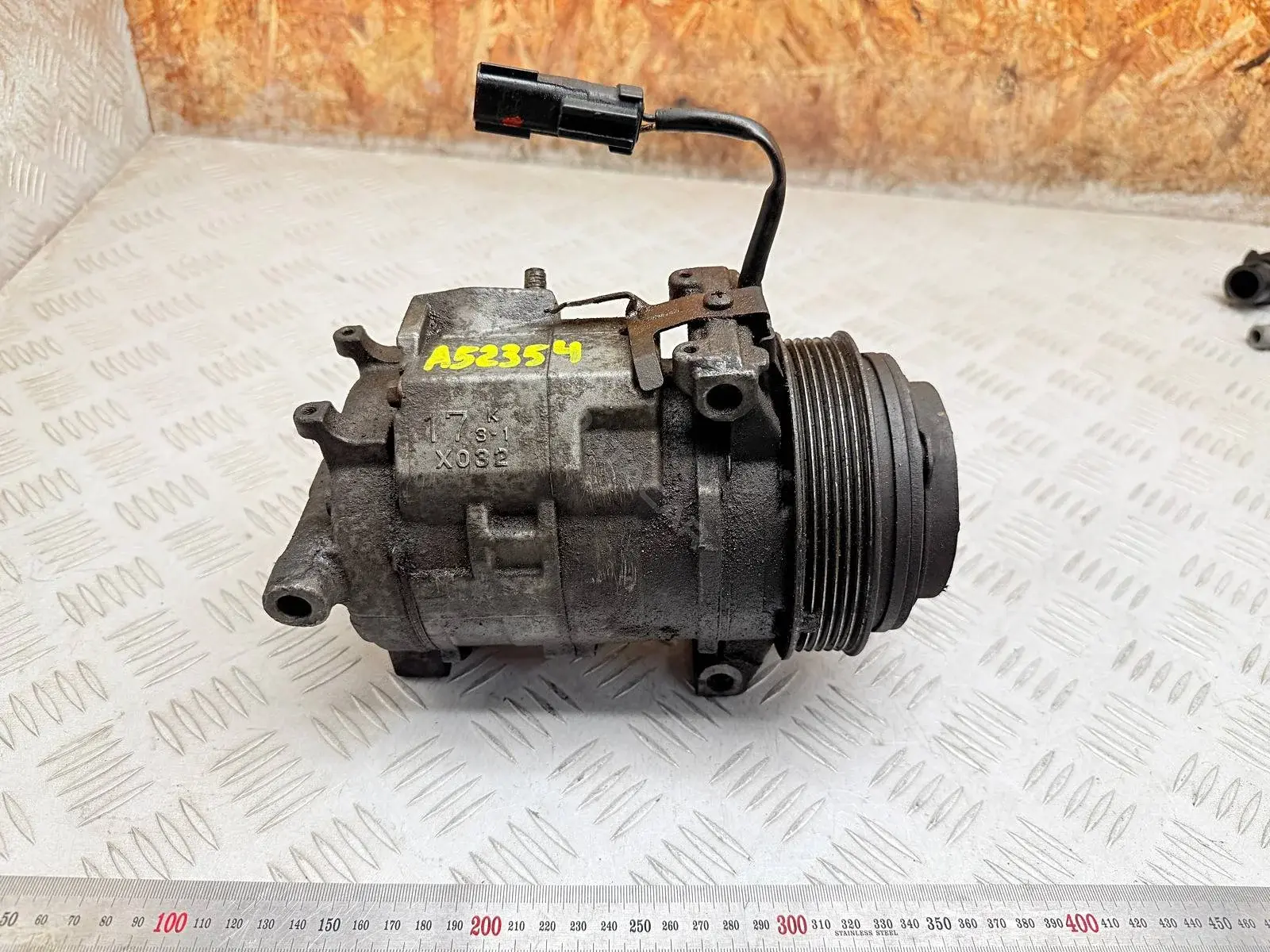 Компрессор кондиционера 10S17C, 55111409AB, R5111409AD