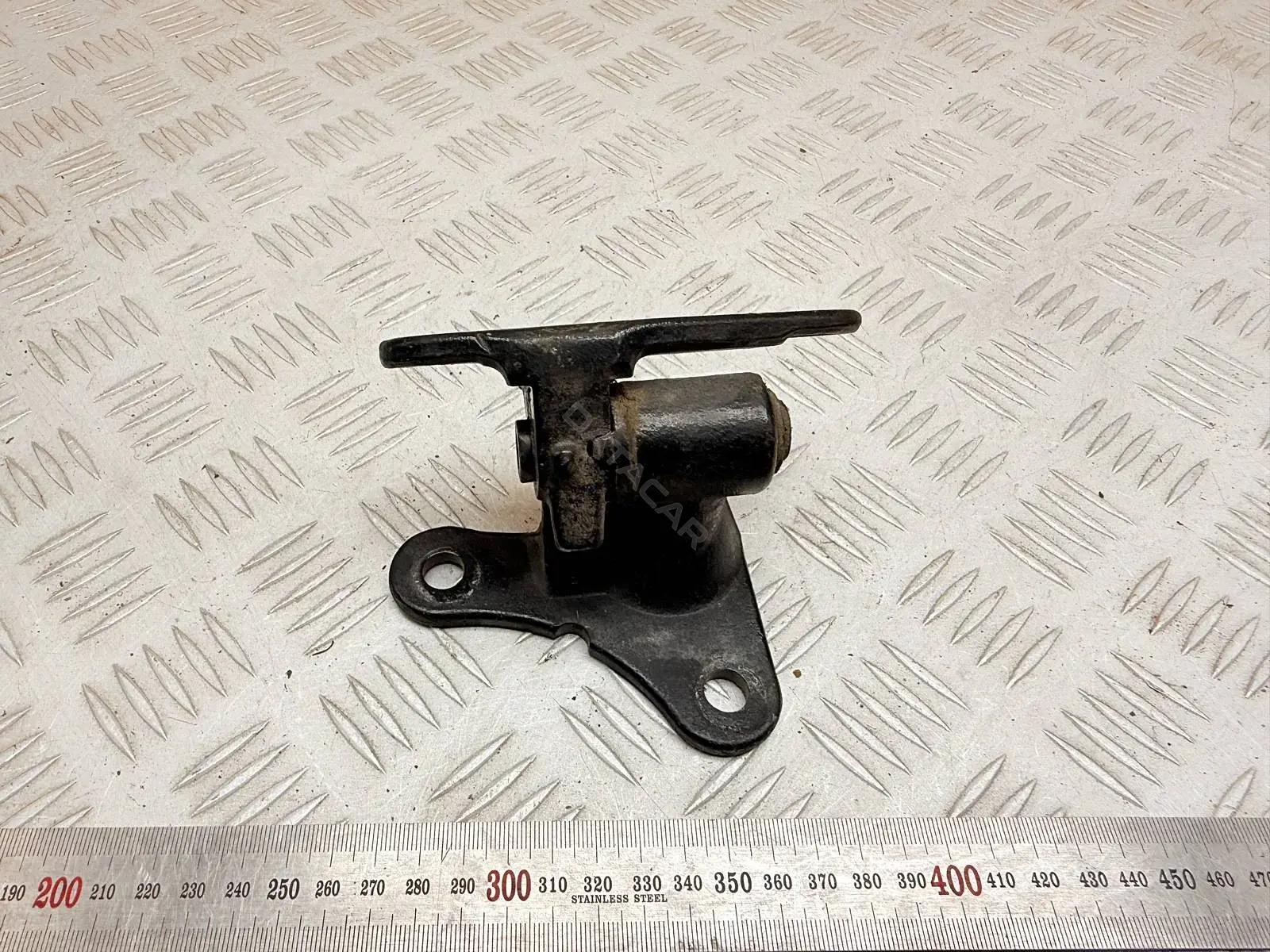 Петля двери P15942104